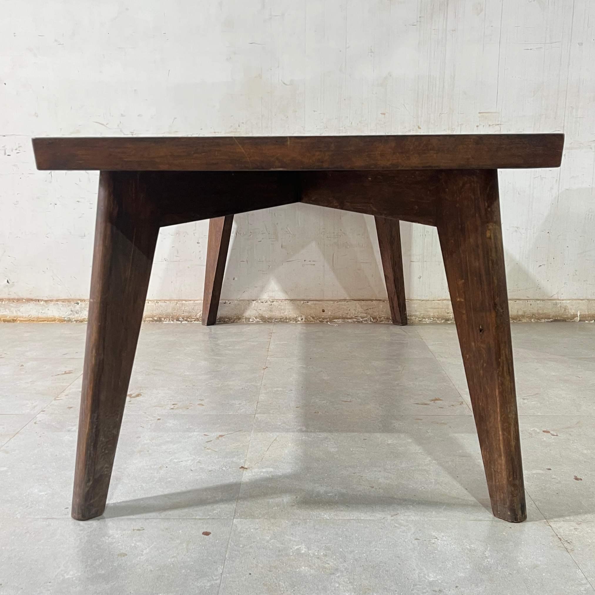 Teak Tavolo da pranzo Pierre Jeanneret PJ-TA-01-A, Chandigarh, 1960-61 in vendita