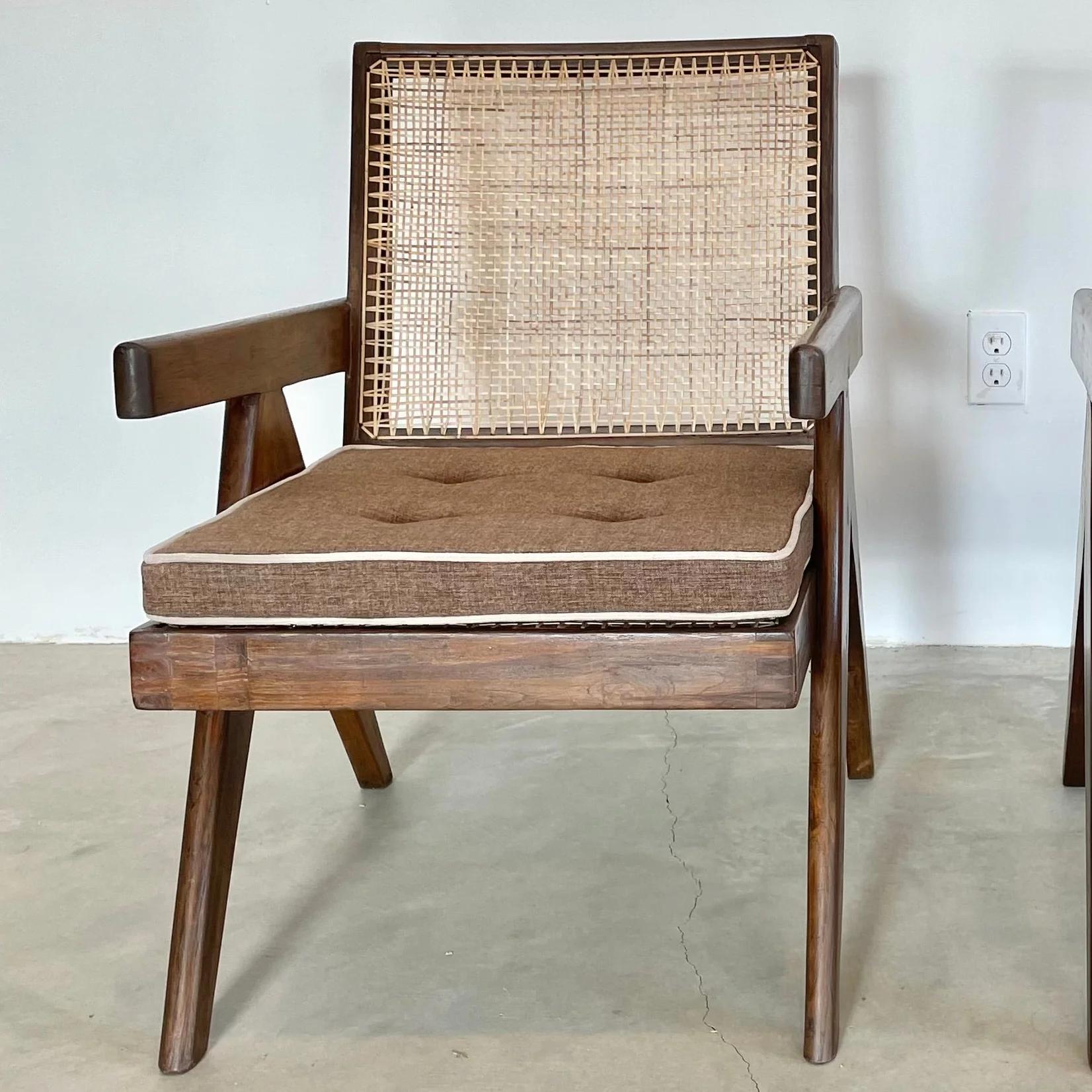 Sessel ohne Armlehne von Pierre Jeanneret, Chandigargh, 1950er-Jahre (Indisch) im Angebot