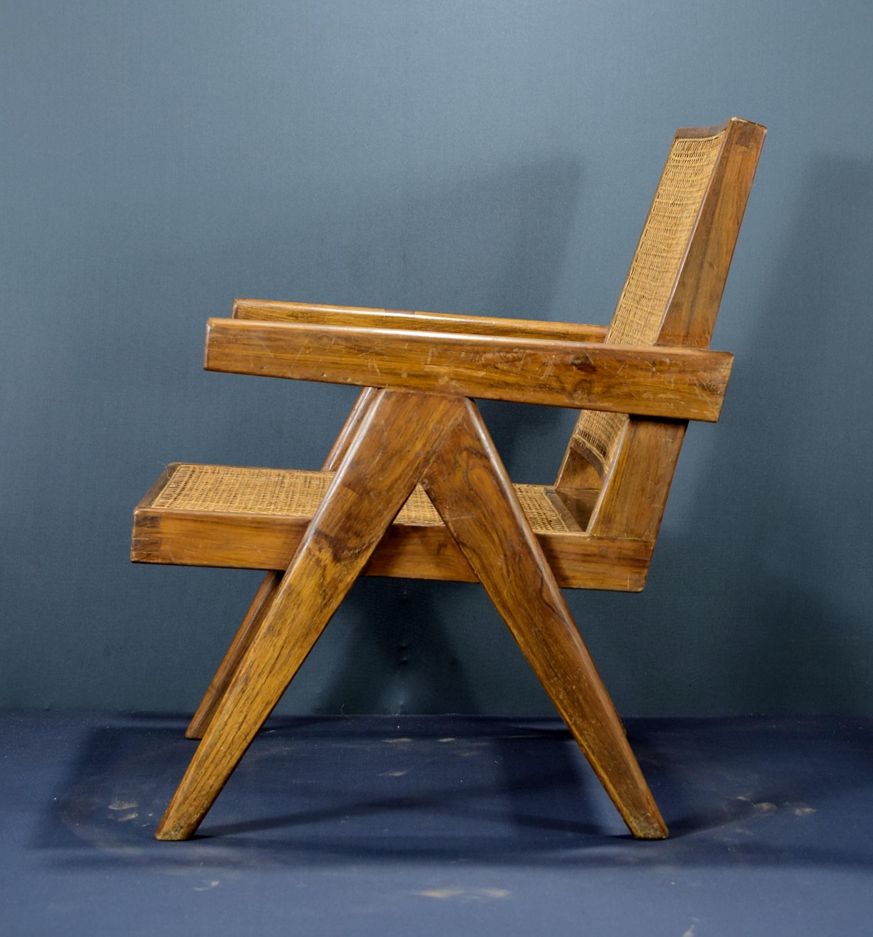 Sillón Pierre Jeanneret Auténtico Moderno de Mediados de Siglo PJ-SI-29-A Indio en venta