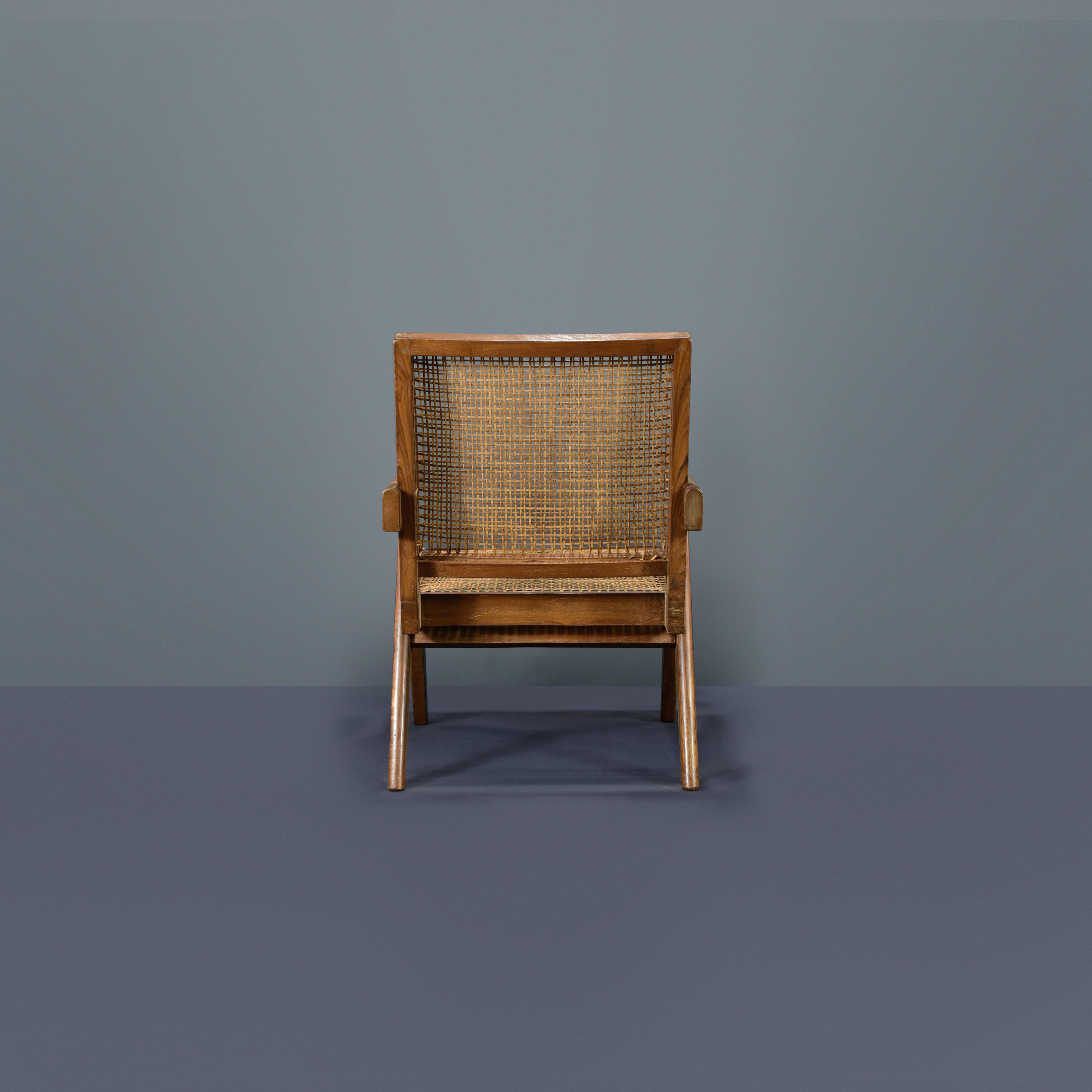 Pierre Jeanneret Easy Chair Authentic Mid-Century Modern PJ-SI-29-A In Good Condition For Sale In Zürich, CH