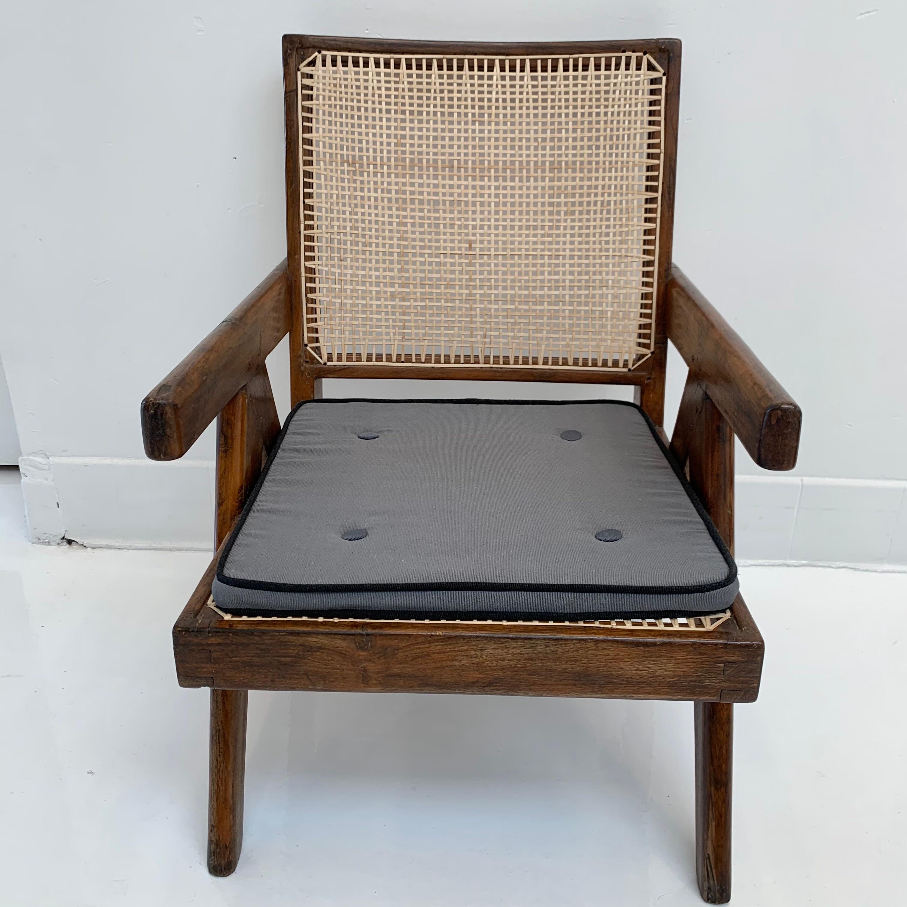 Pierre Jeanneret 'Easy' Chairs 4