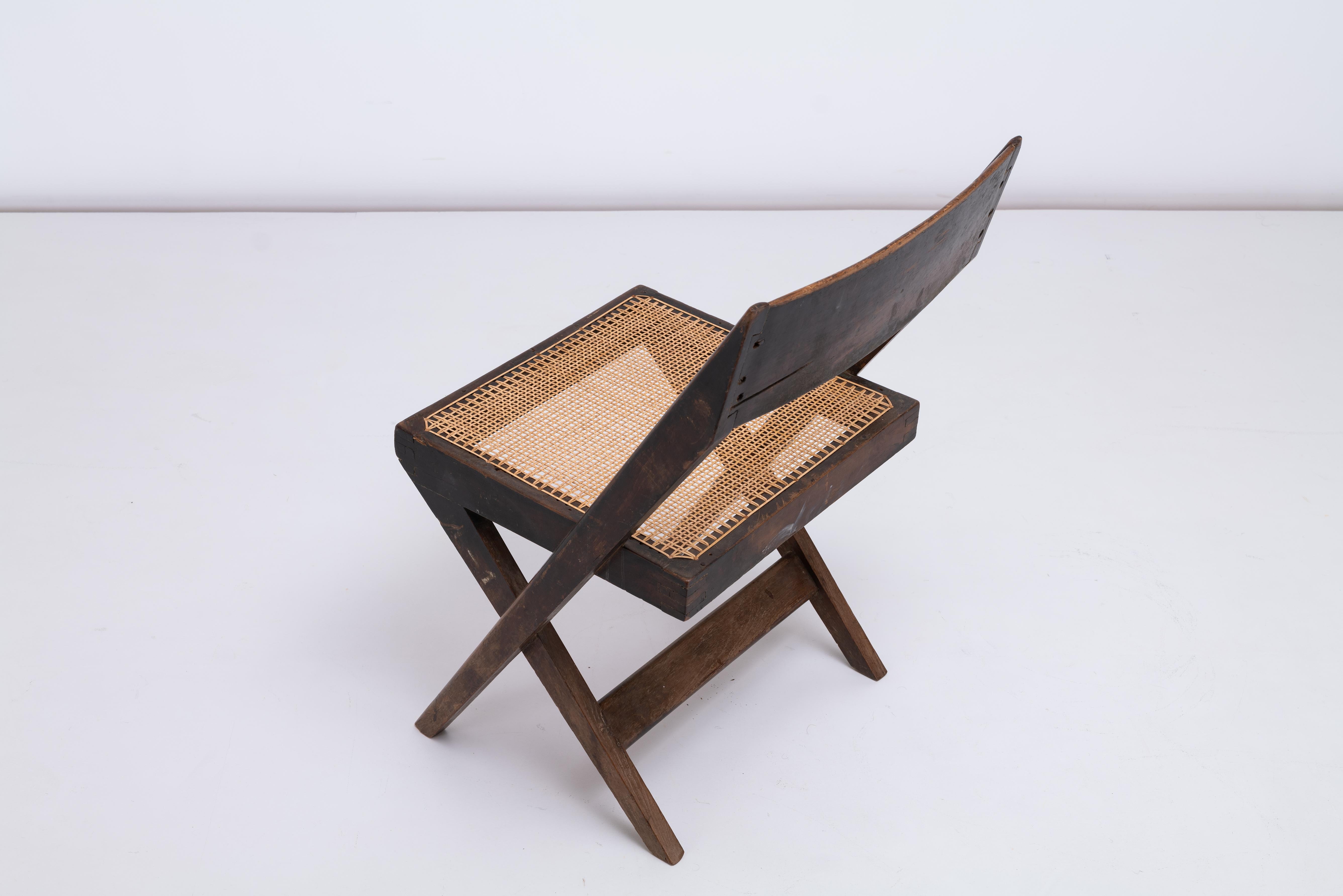 Pierre Jeanneret & Eulie Chowdhury, Chaire de bibliothèque, Chandigarh, 1ère production en vente 4