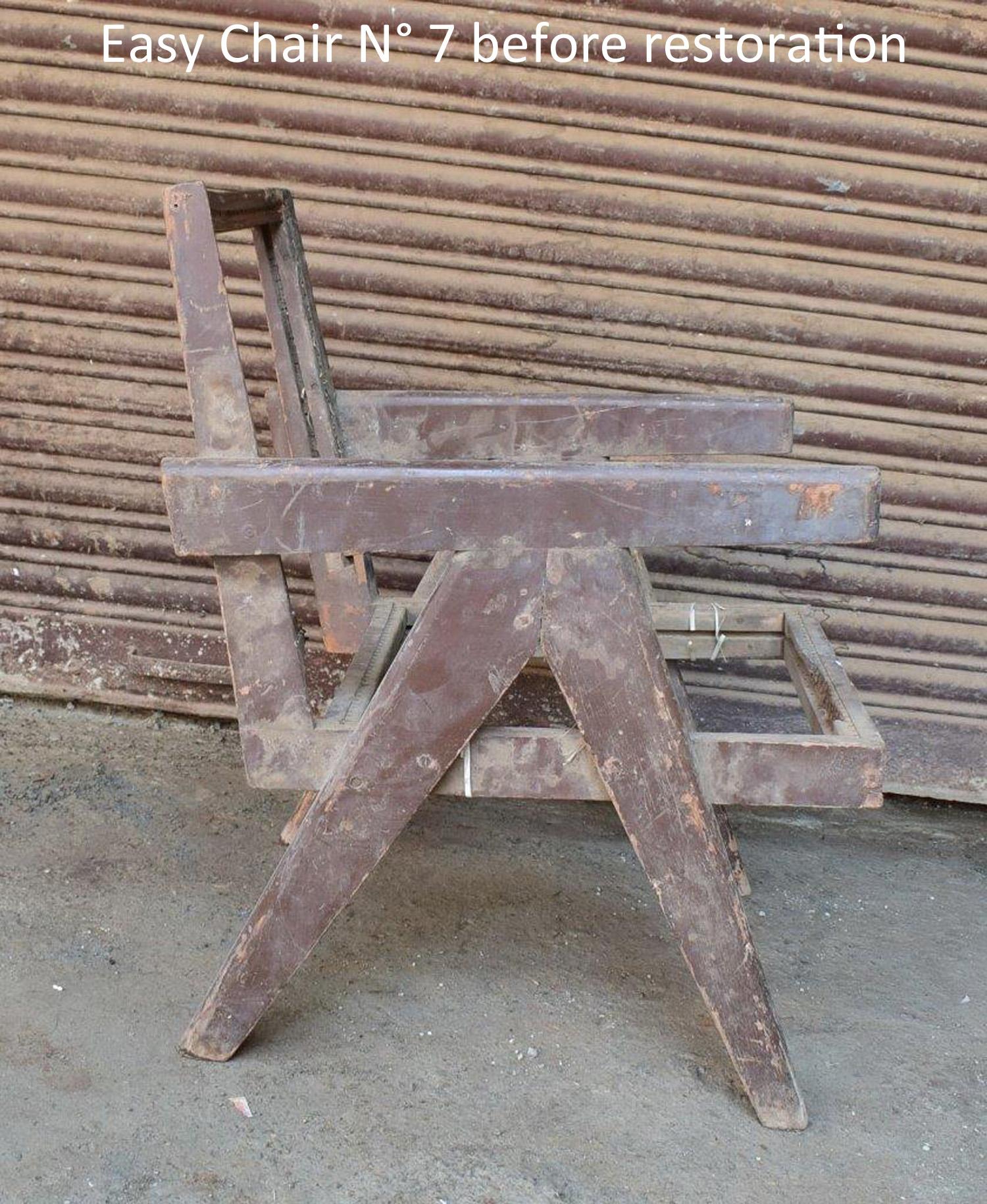 Pierre Jeanneret, Exceptional Set of 4 'Easy Armchairs' with Original Lettering For Sale 5