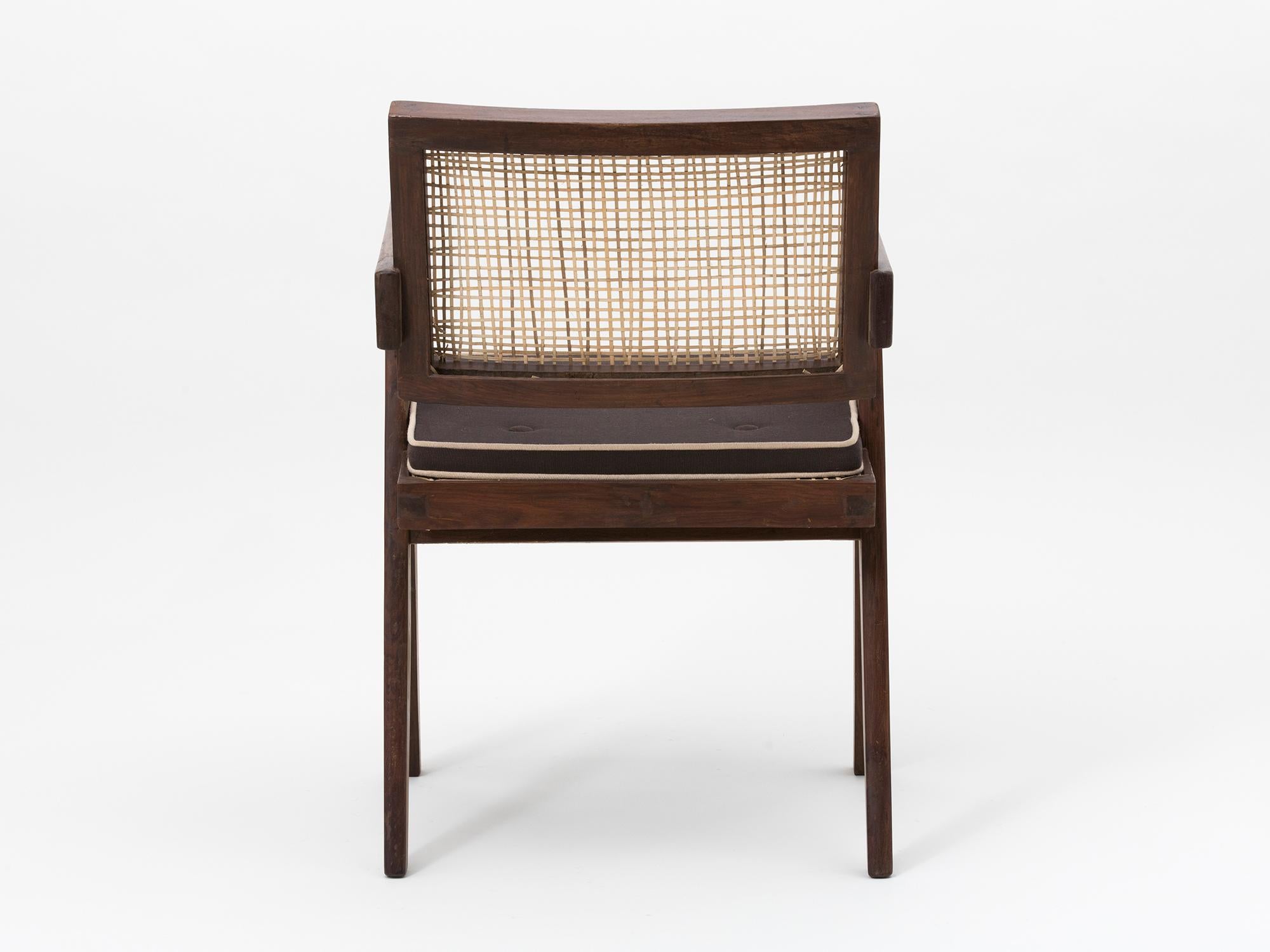 Pierre Jeanneret Floating Back Armchair In Excellent Condition In Brooklyn, NY