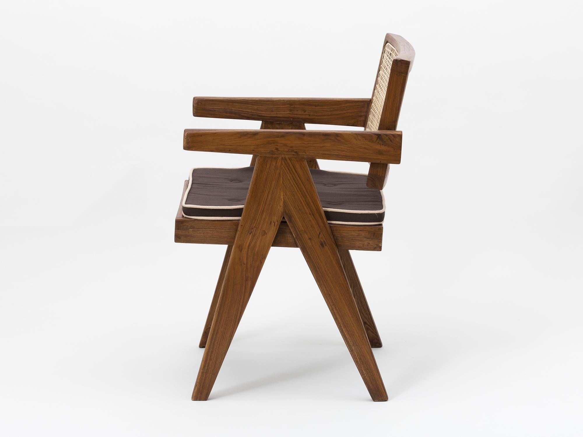 jeanneret floating armchair