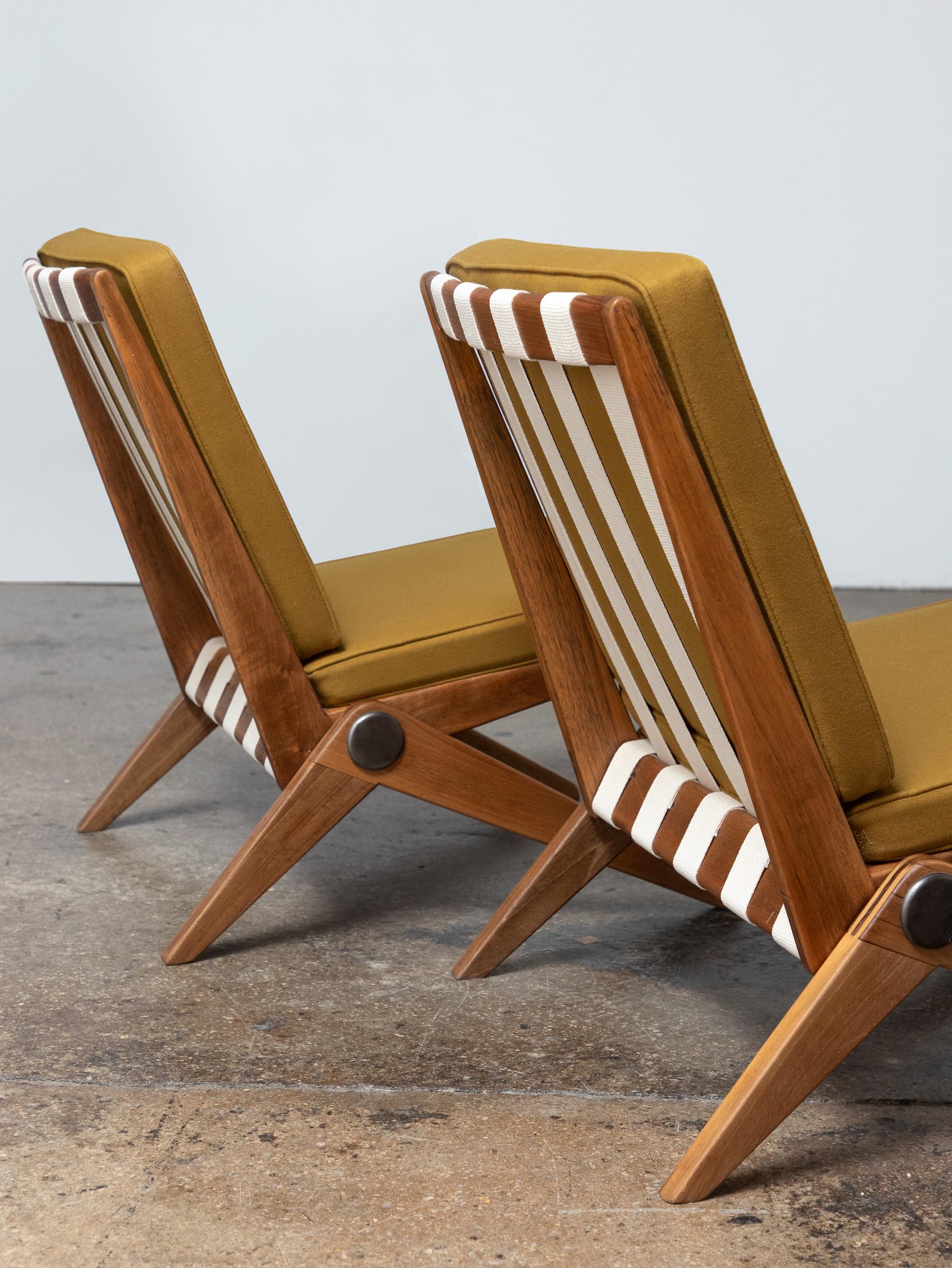 Pierre Jeanneret for Knoll Model 92 Scissor Chairs in Dedar Wool ...