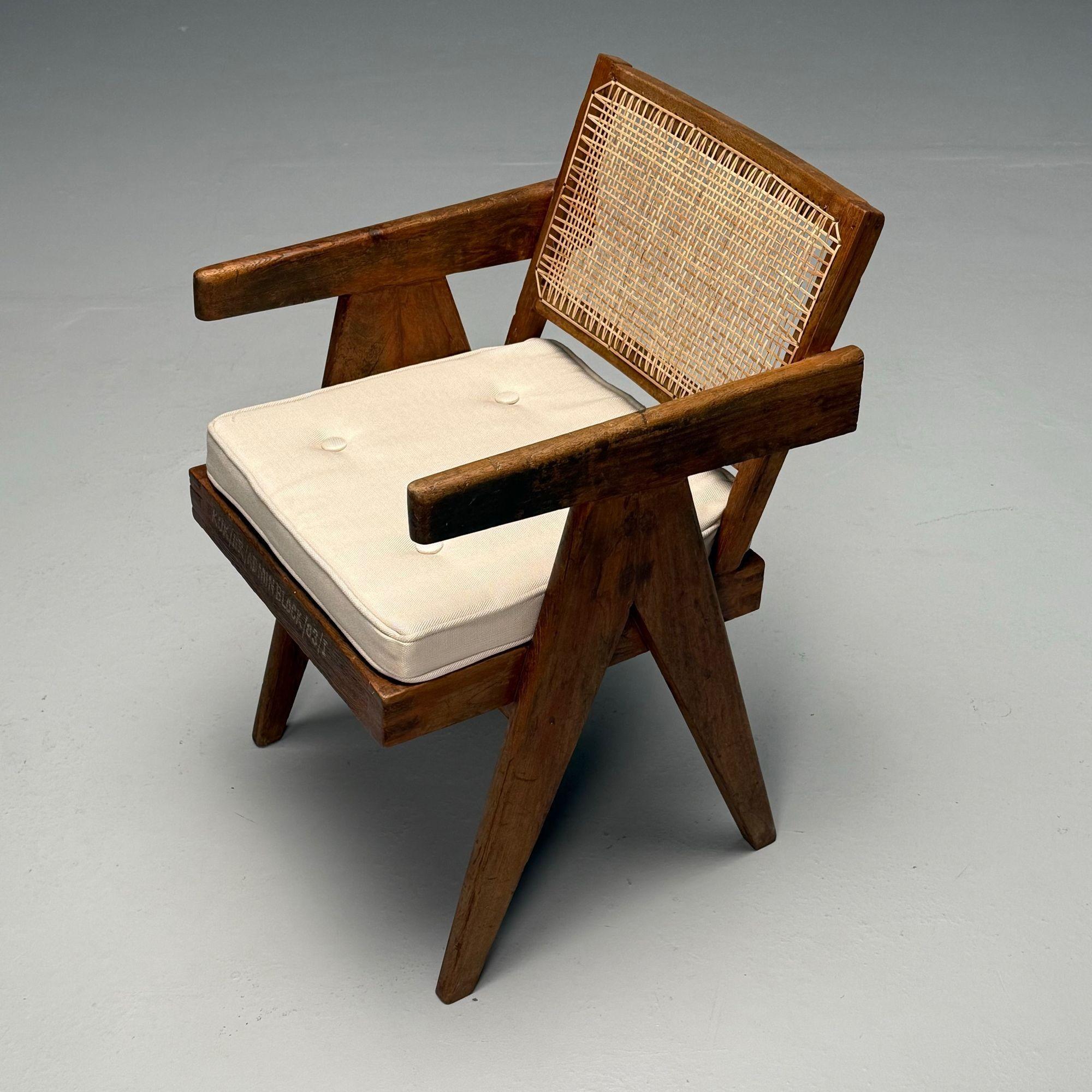 Pierre Jeanneret, French Mid-Century Modern, Arm Chair, Chandigarh c. 1960s In Good Condition In Manhasset, NY