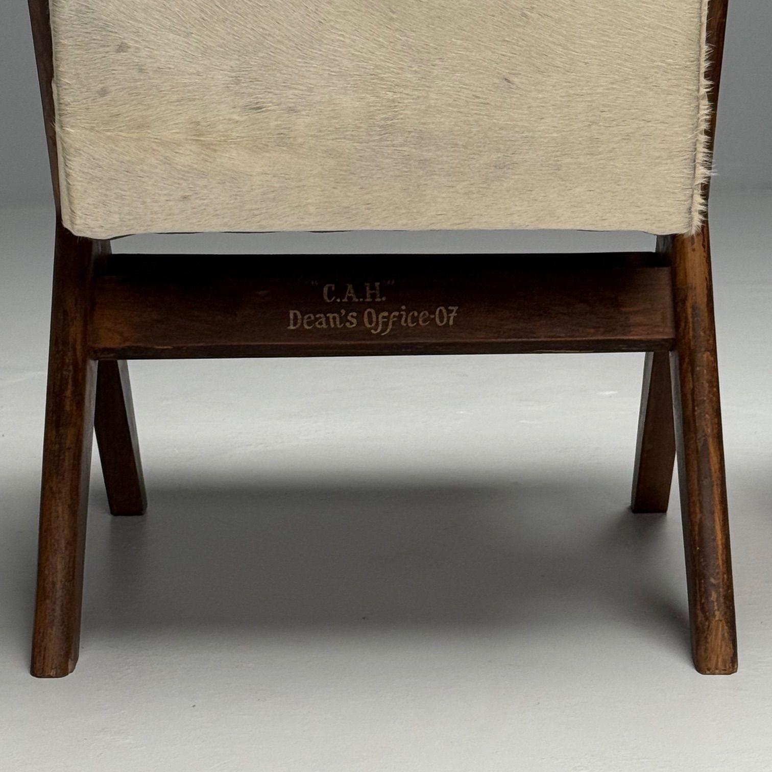 Pierre Jeanneret, moderne du milieu du siècle dernier, fauteuils rembourrés en cuir de vache en vente 4