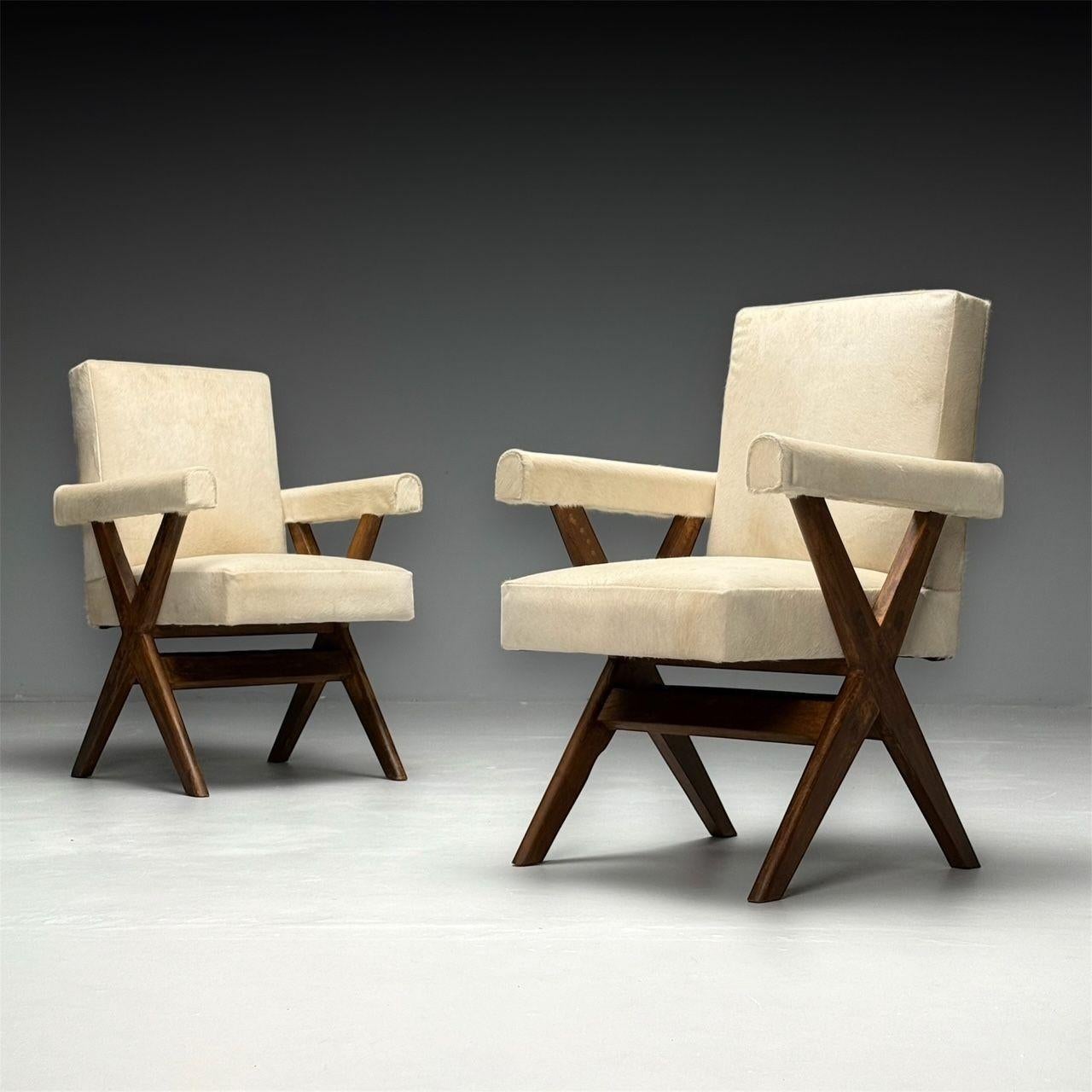 Pierre Jeanneret, Chaises 