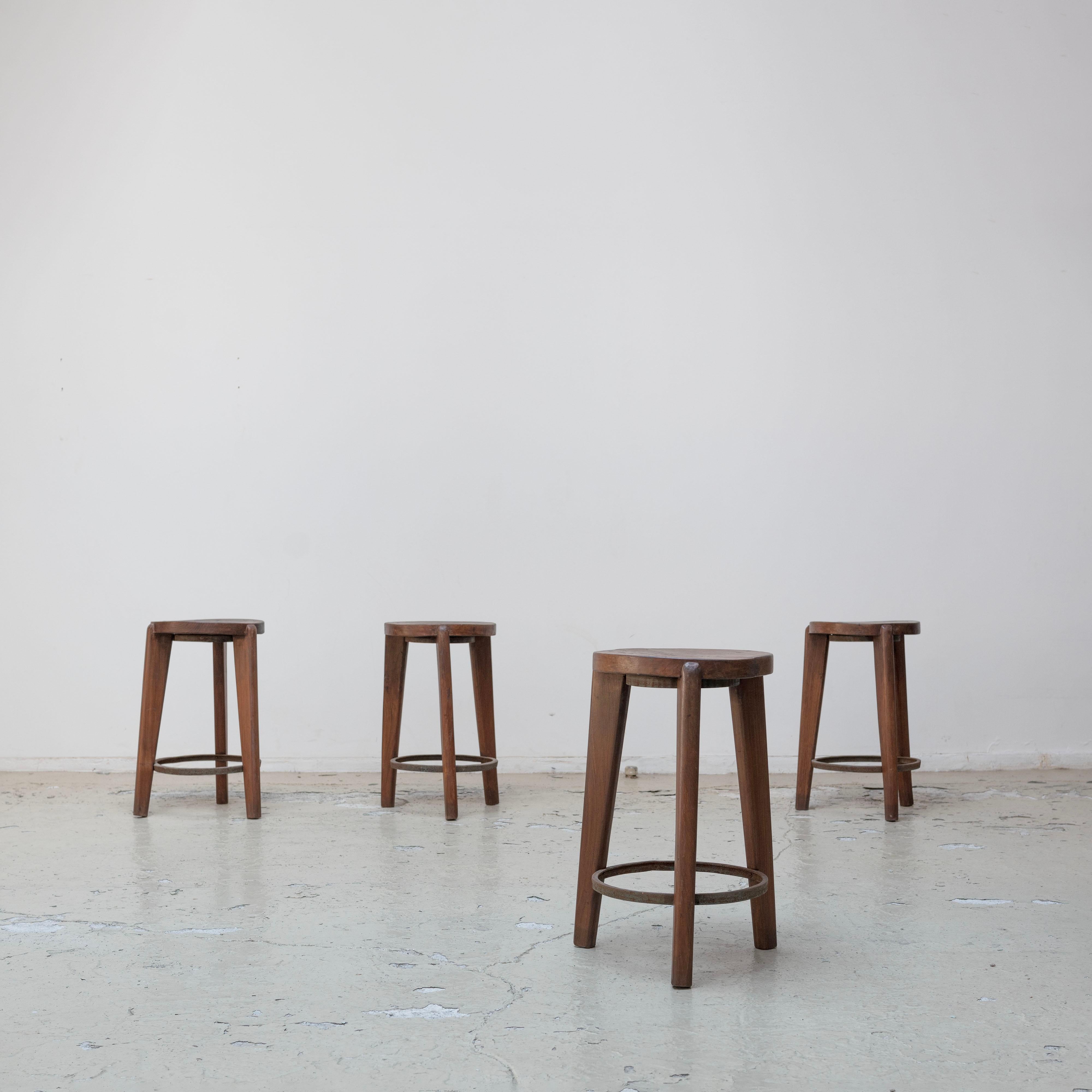 Pierre Jeanneret , High Stool with iron ring for Chandigarh, Teak , 1950s

each price.