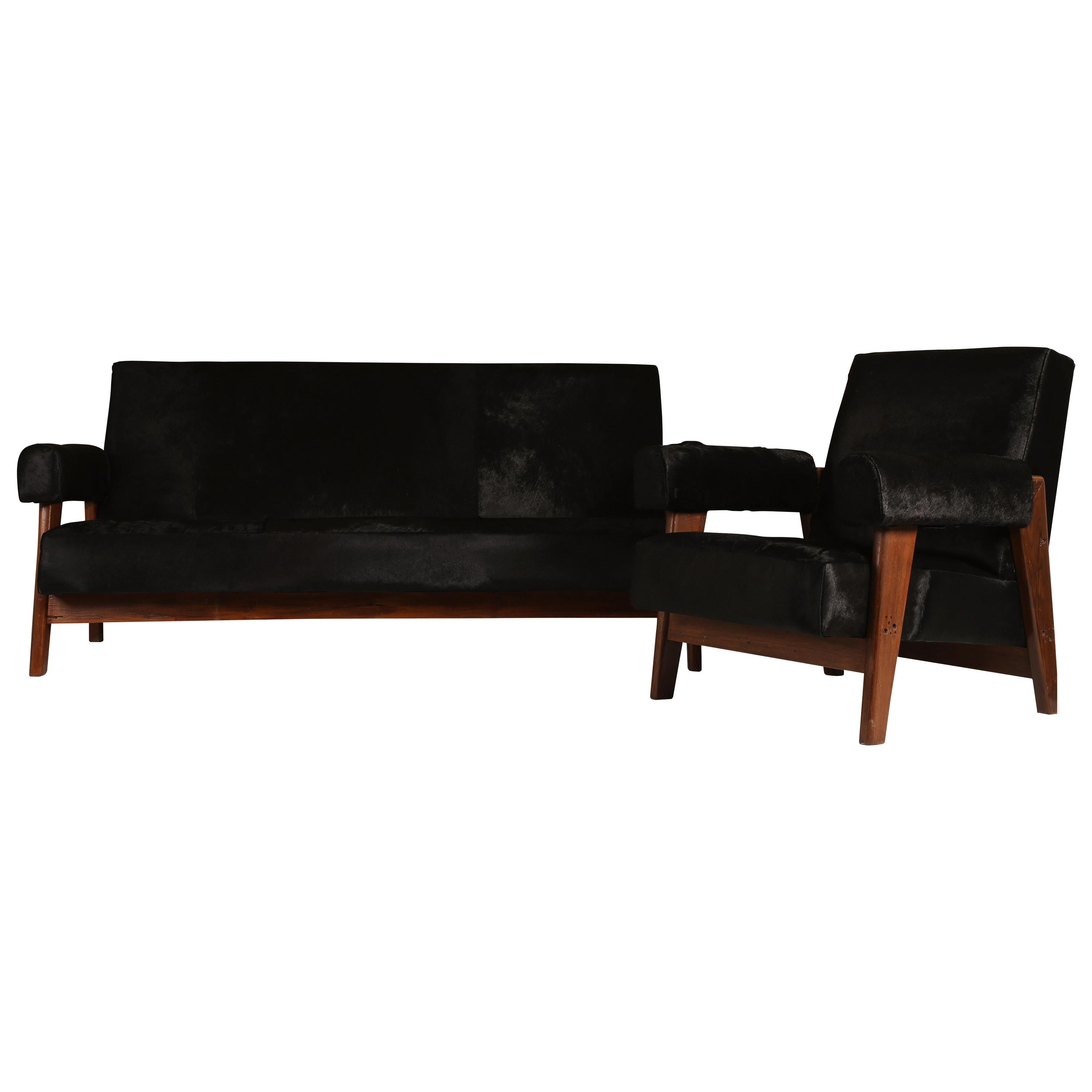 Pierre Jeanneret /Le Corbusier, LC/PJ-SI-42-A/B Sofa Armchairs Set For Sale