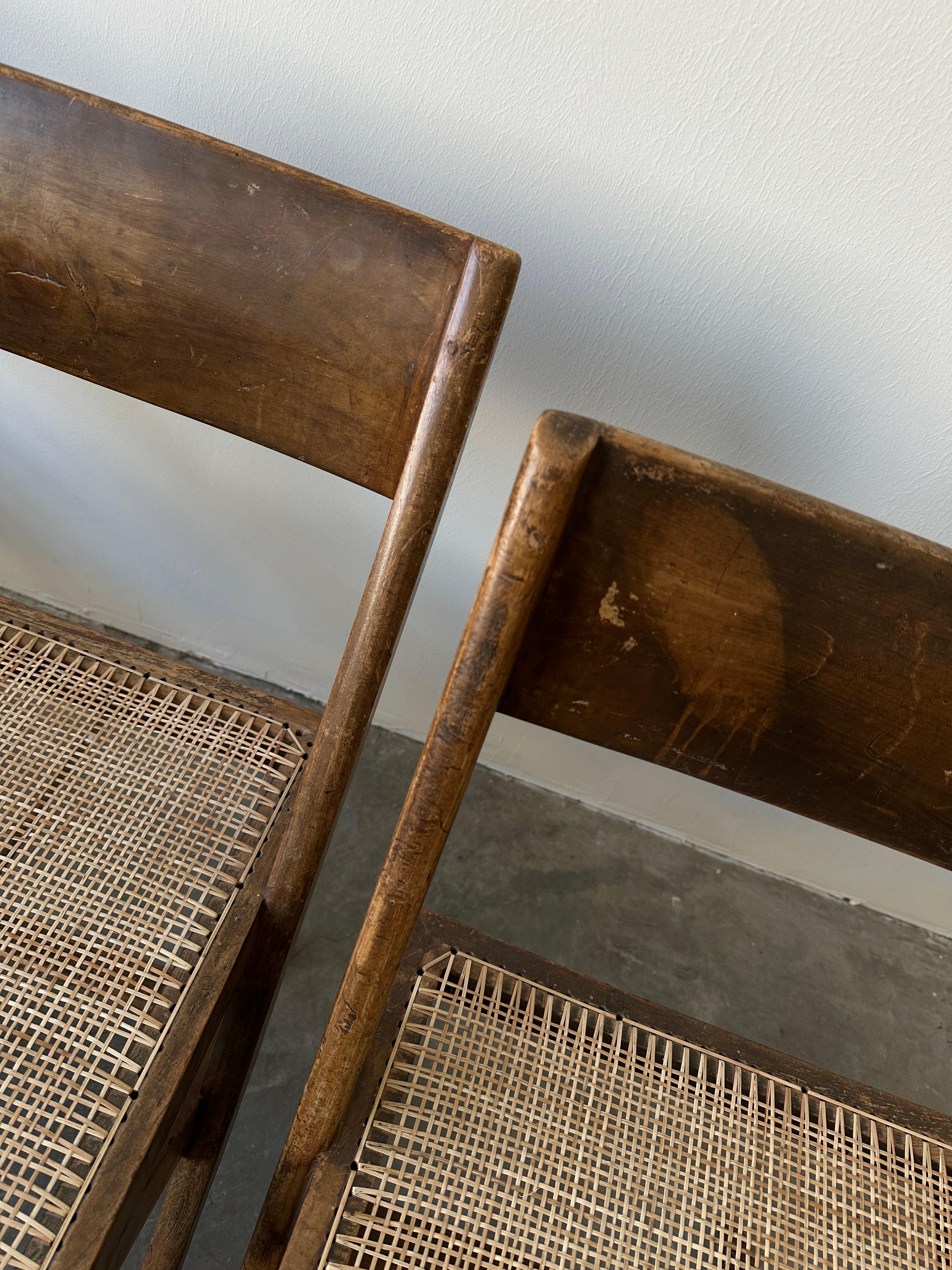 Pierre Jeanneret Library Chairs PJ-SI-51-A In Good Condition In San Francisco, CA
