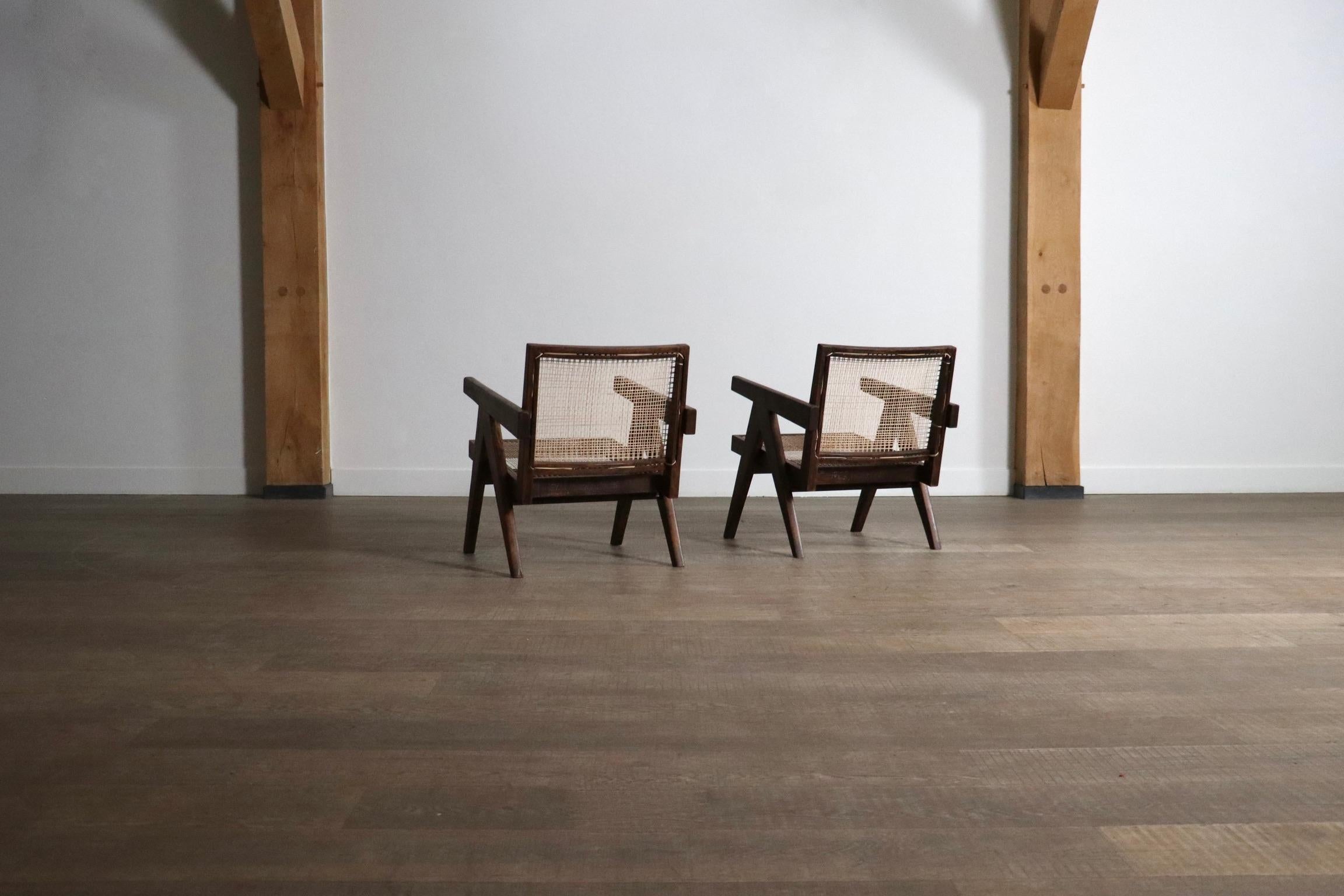 Sillas de salón Pierre Jeanneret PJ-SI-29-A de teca y caña, años 50 en venta 5