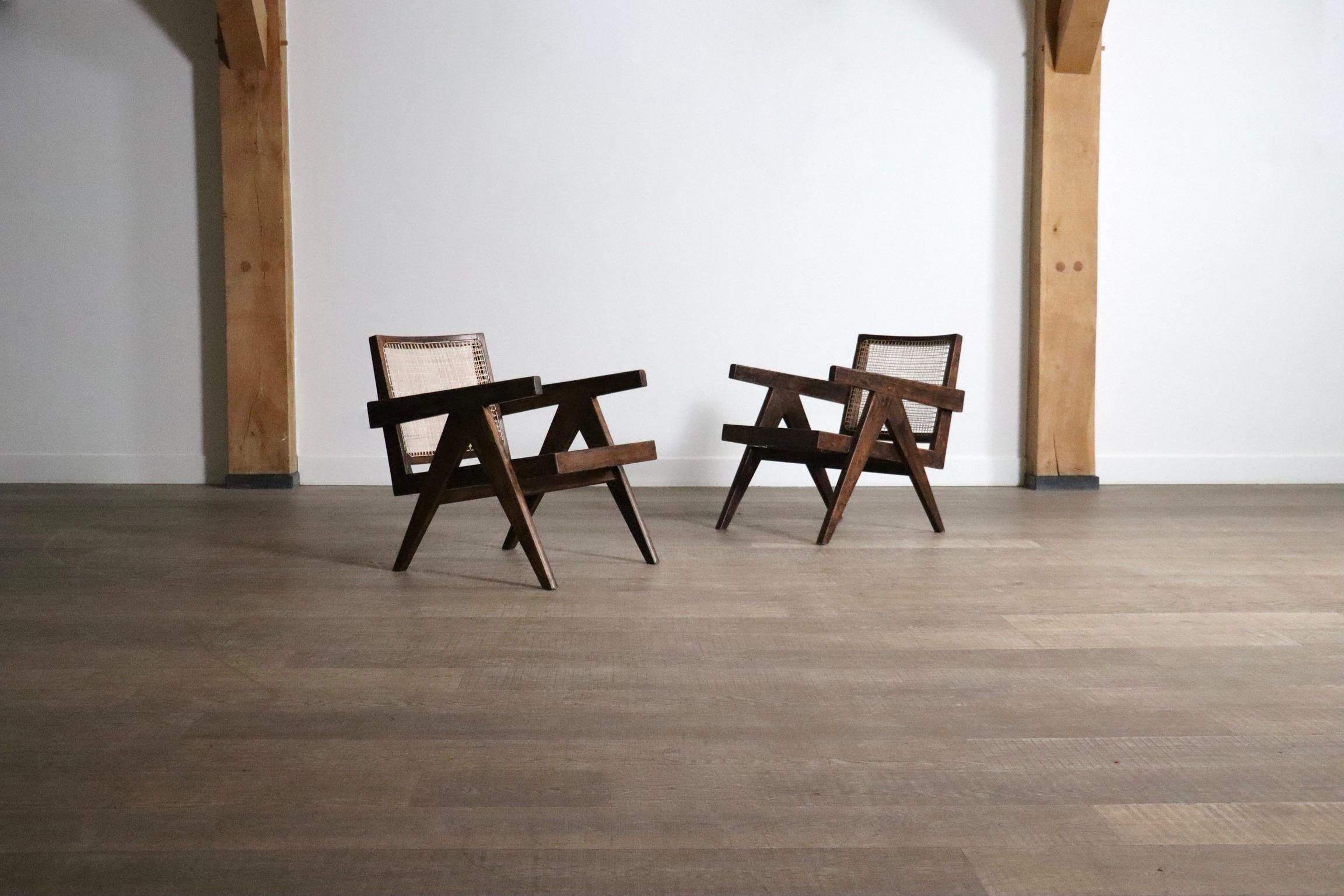 Sillas de salón Pierre Jeanneret PJ-SI-29-A de teca y caña, años 50 en venta 7