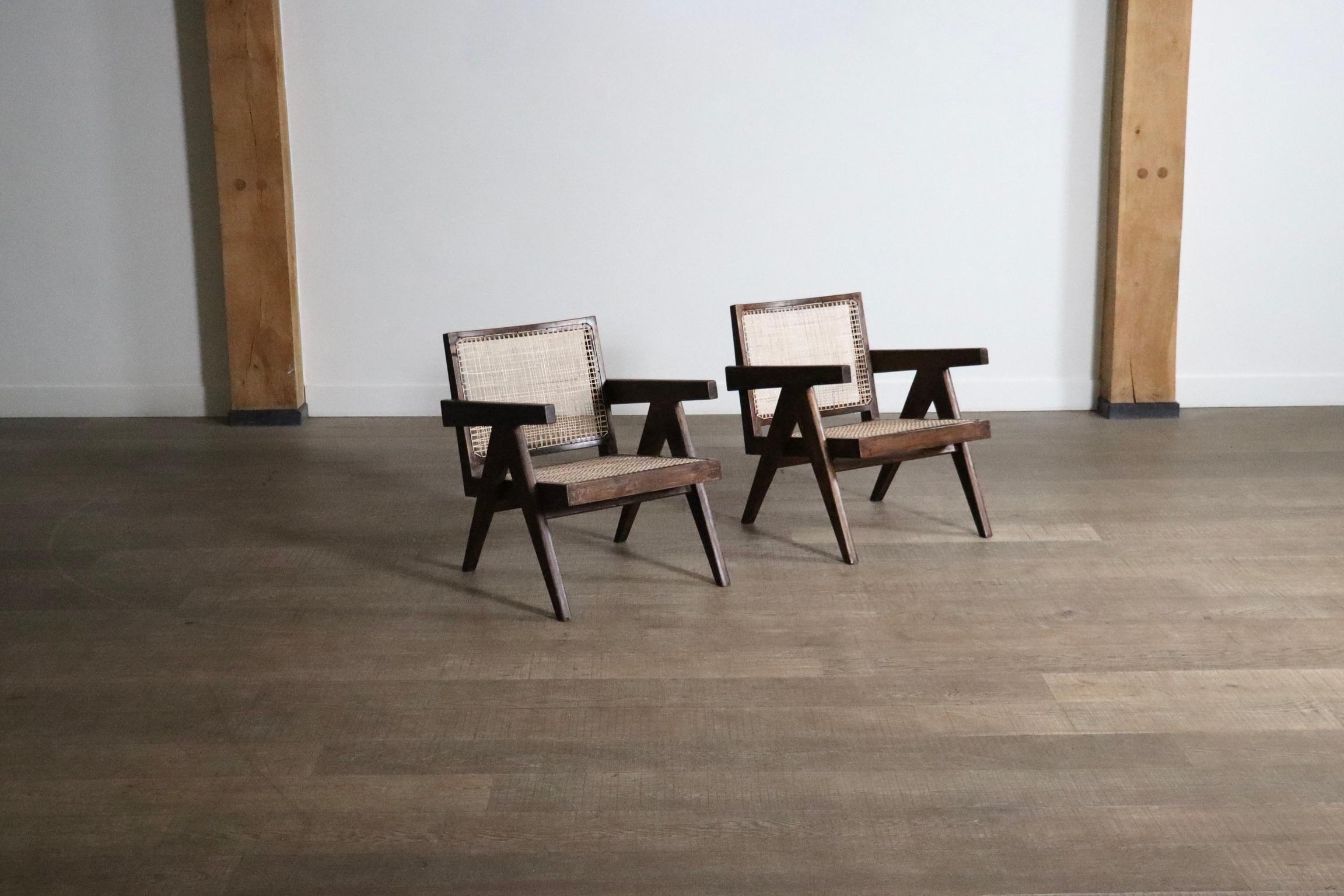 Sillas de salón Pierre Jeanneret PJ-SI-29-A de teca y caña, años 50 en Bueno estado para la venta en ABCOUDE, UT