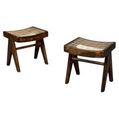 Pierre Jeanneret, Sgabelli bassi in canna, Teak, Canna, Chandigarh, India, anni '60