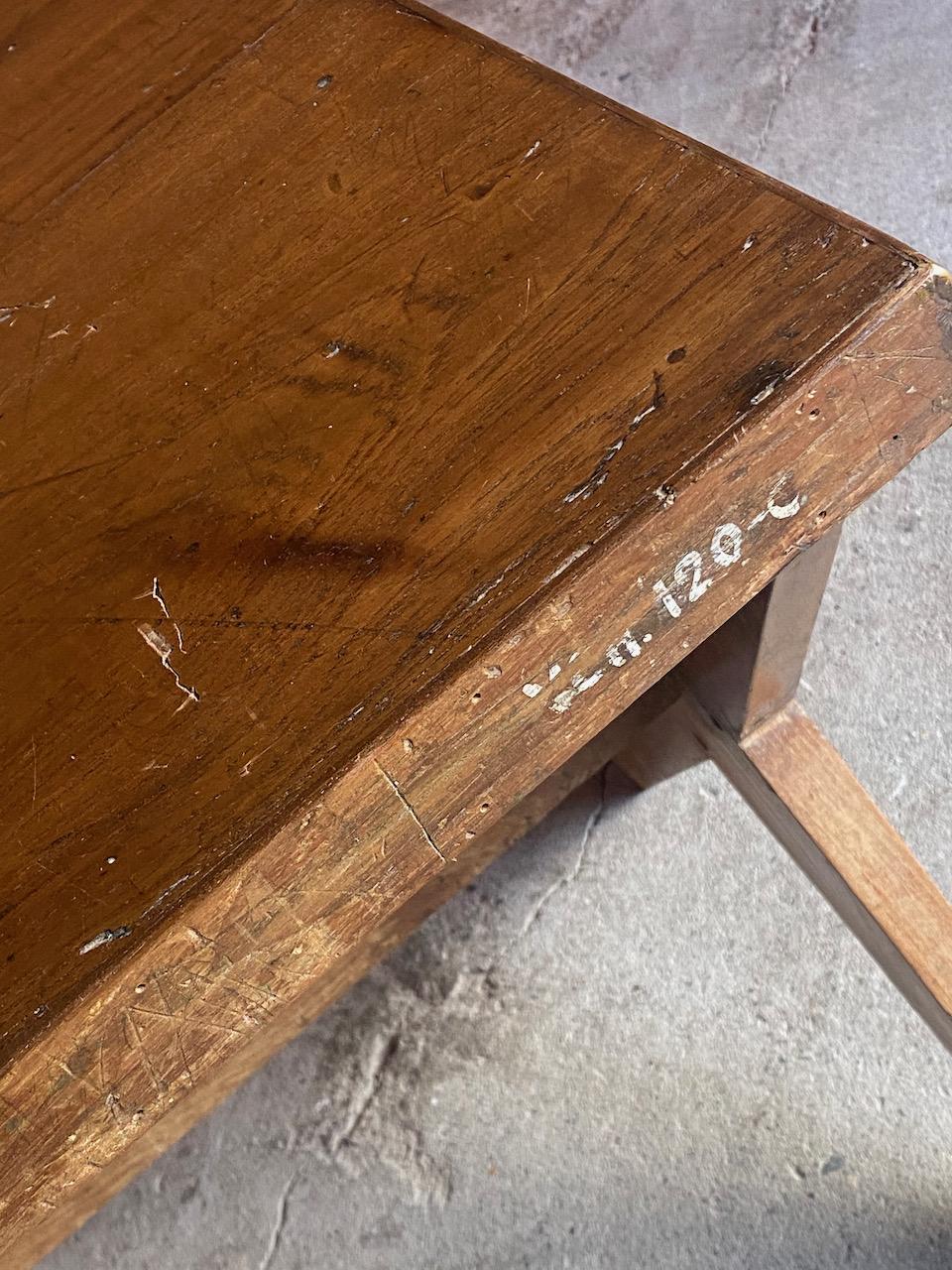 Pierre Jeanneret Modell CH030214 Stenoschreibtisch Chandigarh:: um 1955 (Teakholz)