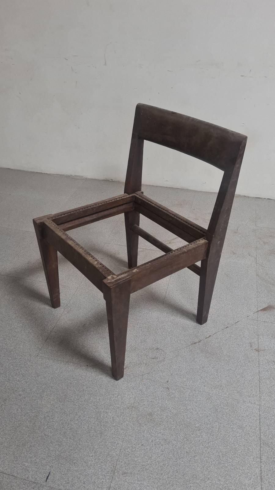 Pierre Jeanneret Model PJ-010514 Demountable Teak Chairs, Circa 1955 For Sale 12