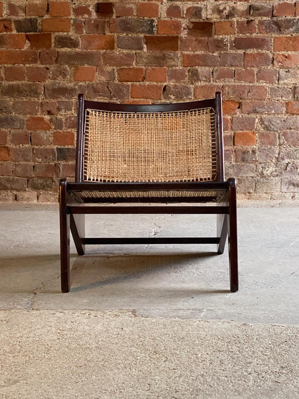 Pierre Jeanneret Model PJ010704 Kangourou Chair Chandigarh, 1955 1