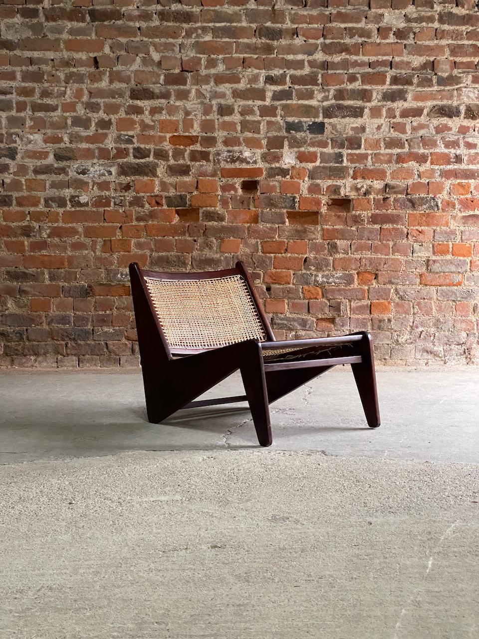 Pierre Jeanneret Model PJ010704 Kangourou Chair Chandigarh, 1955 6