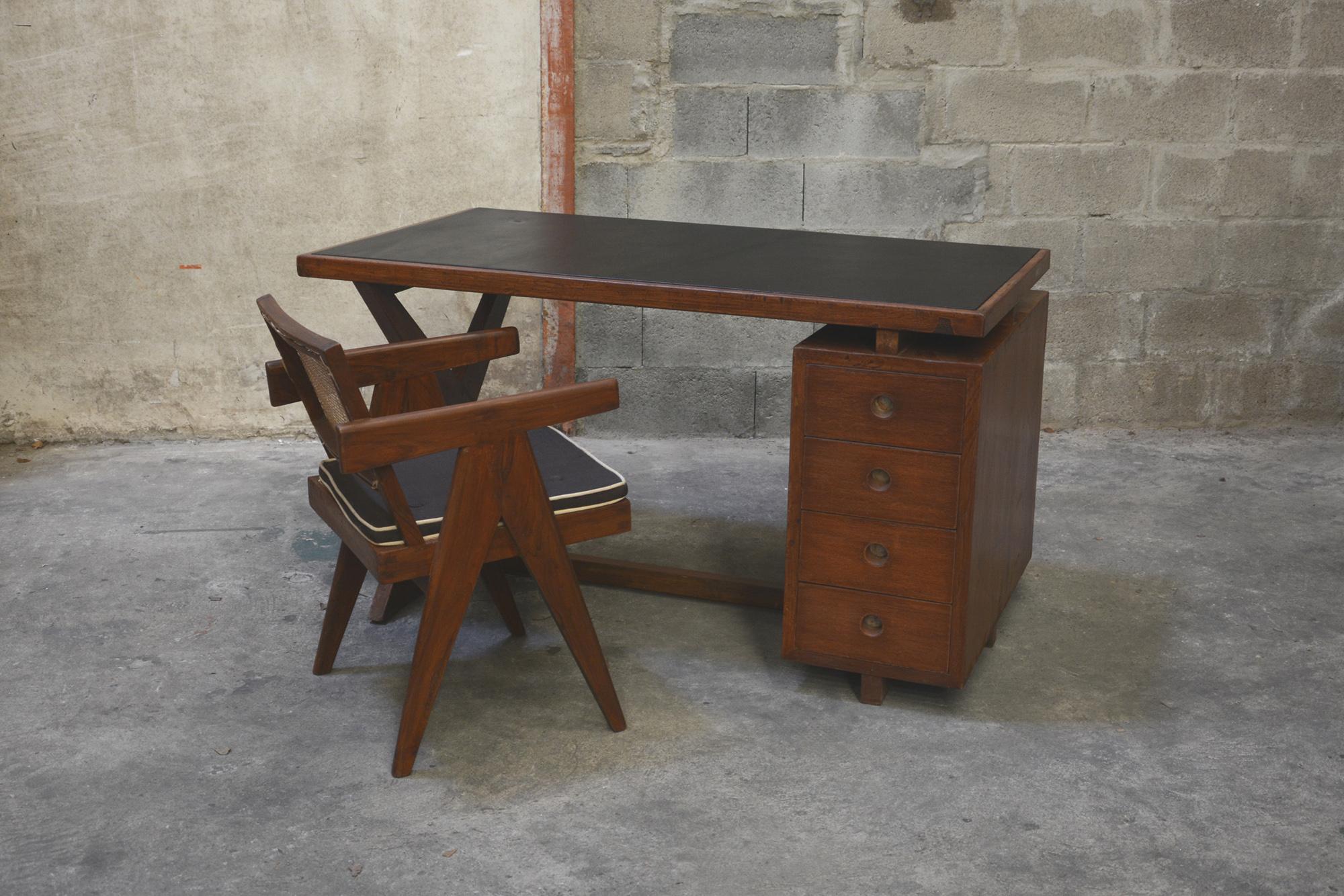 Pierre Jeanneret Office Administrative X-Leg Desk with Black Leather Inset For Sale 5
