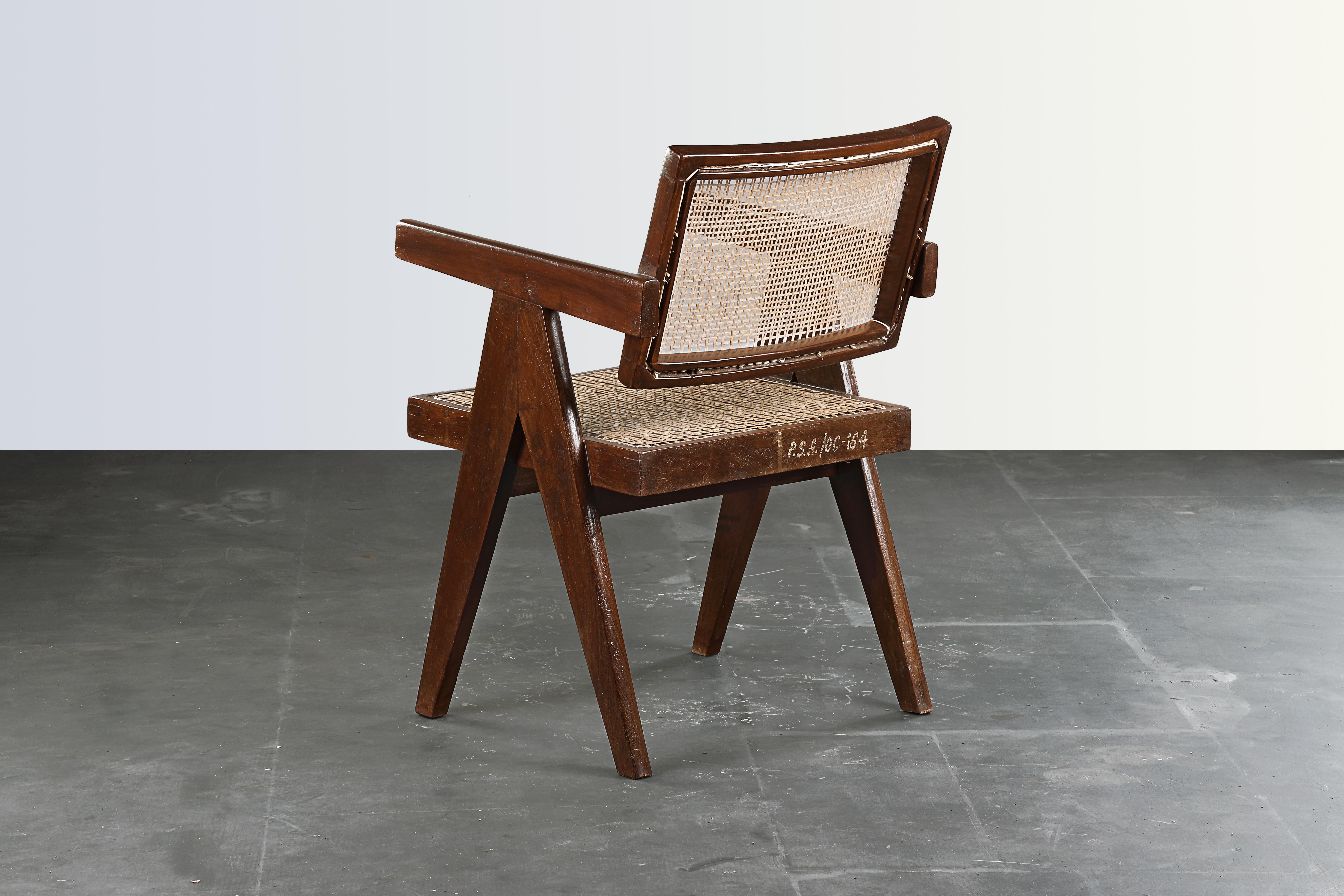 Pierre Jeanneret Office Cane Chair Authentic Mid-Century Modern PJ-SI-28-A In Good Condition In Zürich, CH