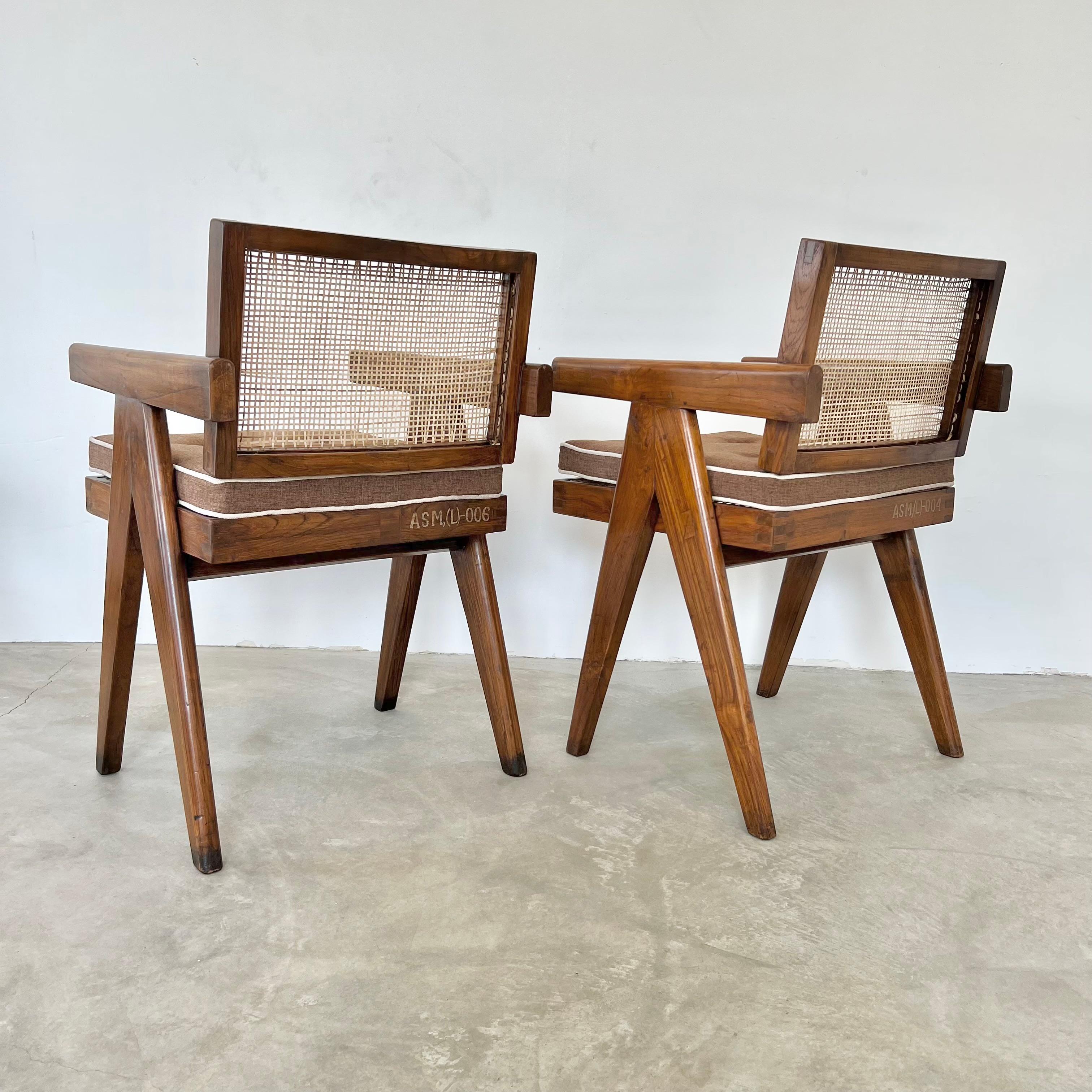 Chaises de bureau Pierre Jeanneret, années 1950 Chandigargh en vente 5