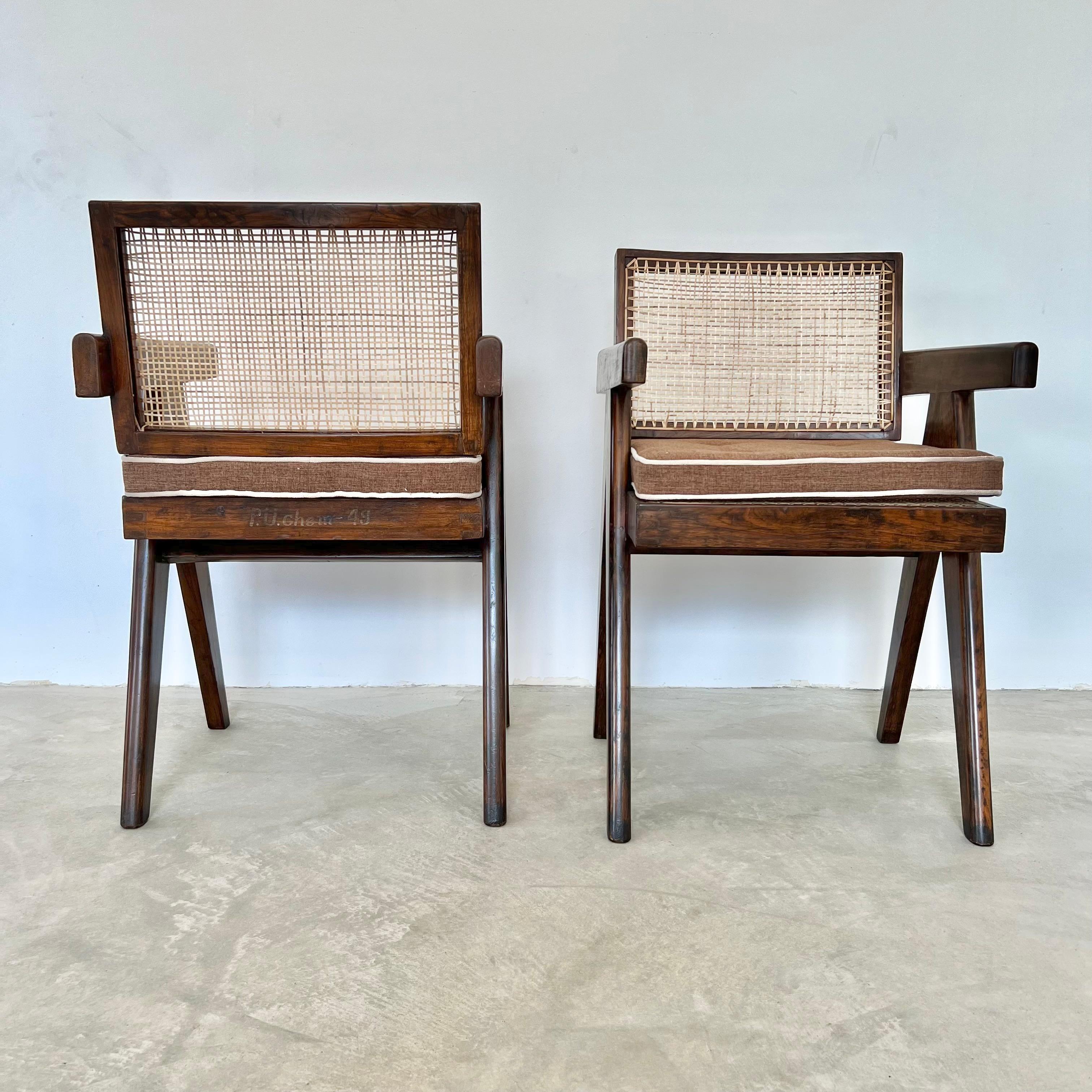 Chandigargh Bürostühle von Pierre Jeanneret, 1950er-Jahre (Mitte des 20. Jahrhunderts) im Angebot
