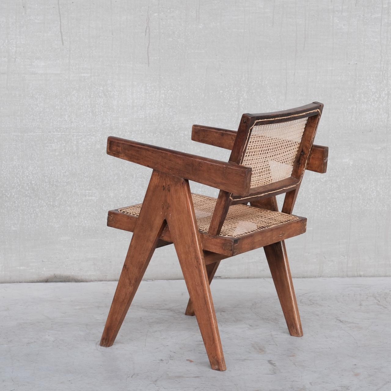 Pierre Jeanneret Original Bürostuhl aus Schilfrohr und Teakholz im Angebot 8