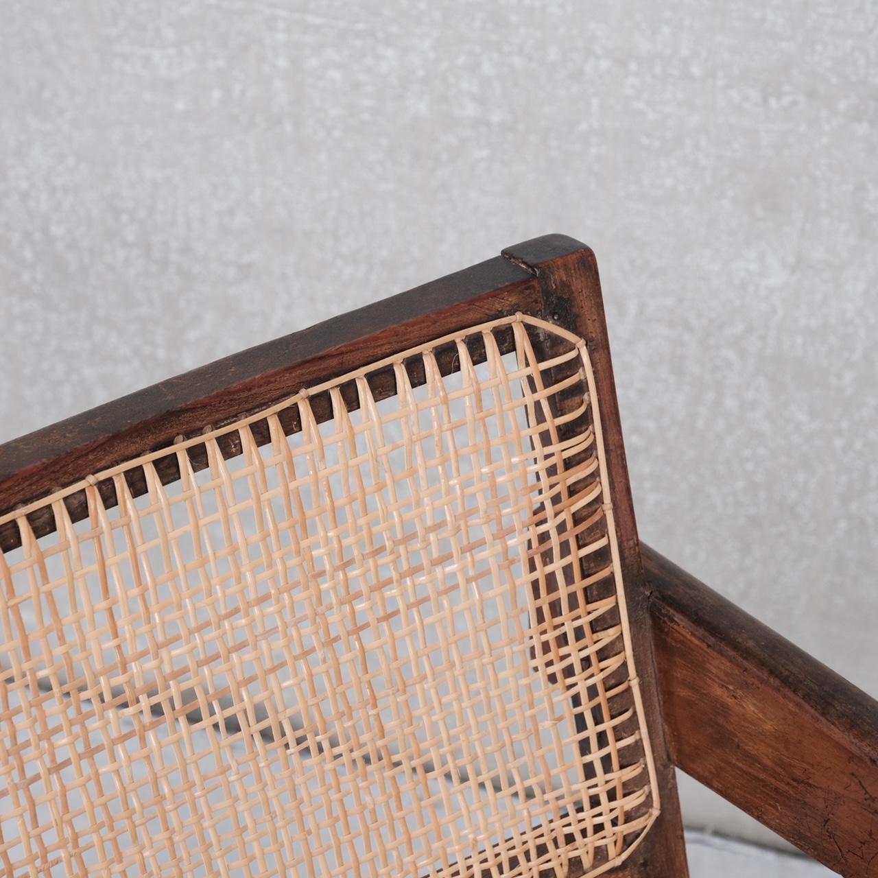 Pierre Jeanneret Original Bürostuhl aus Schilfrohr und Teakholz im Angebot 2