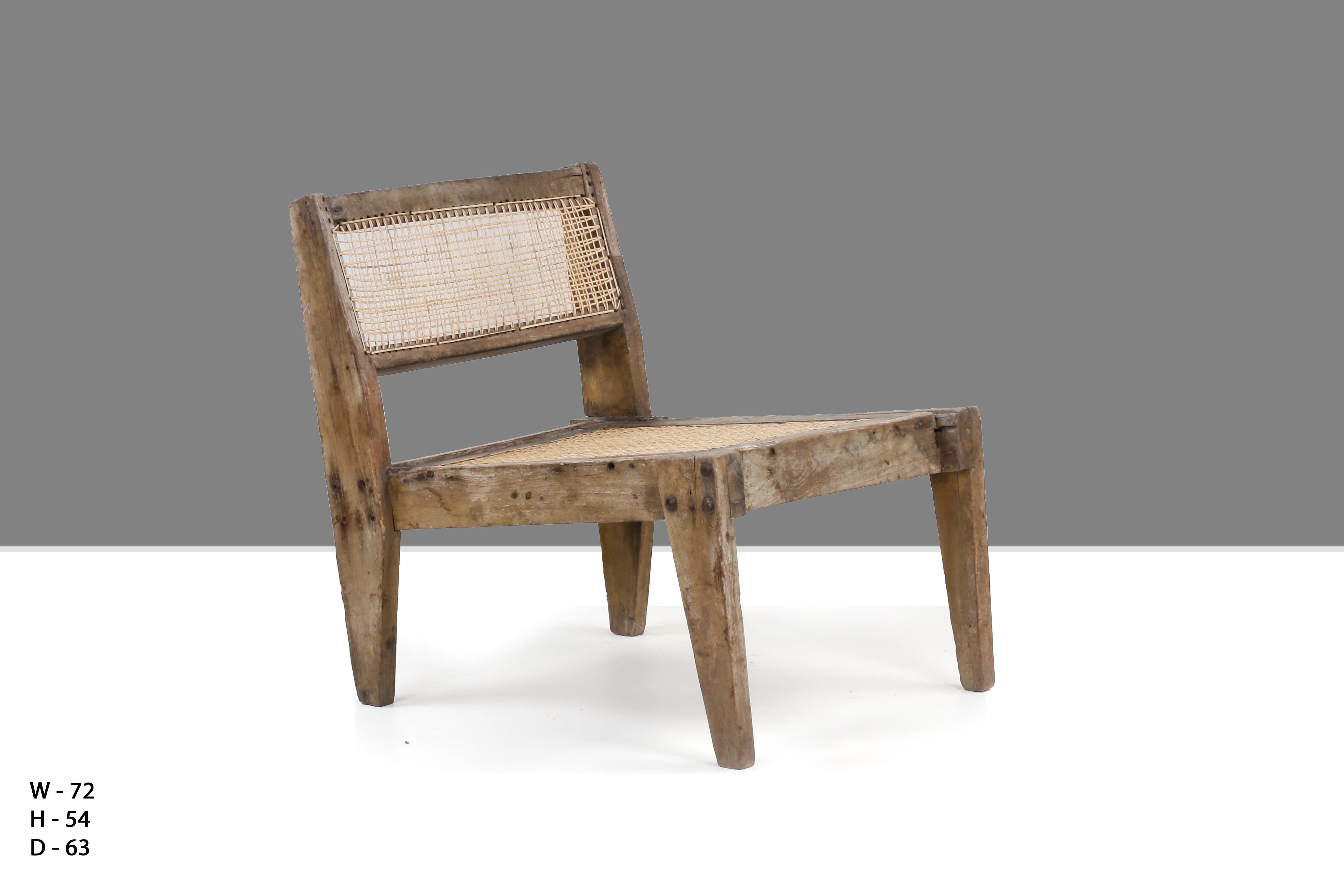 Hand-Crafted Pierre Jeanneret PJ-SI-10-A Fireside chair / Authentic Mid-Century Modern For Sale