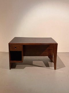 Pierre Jeanneret original PJ-BU-02-A Taubenlochschreibtisch, Mid-Century Modern.