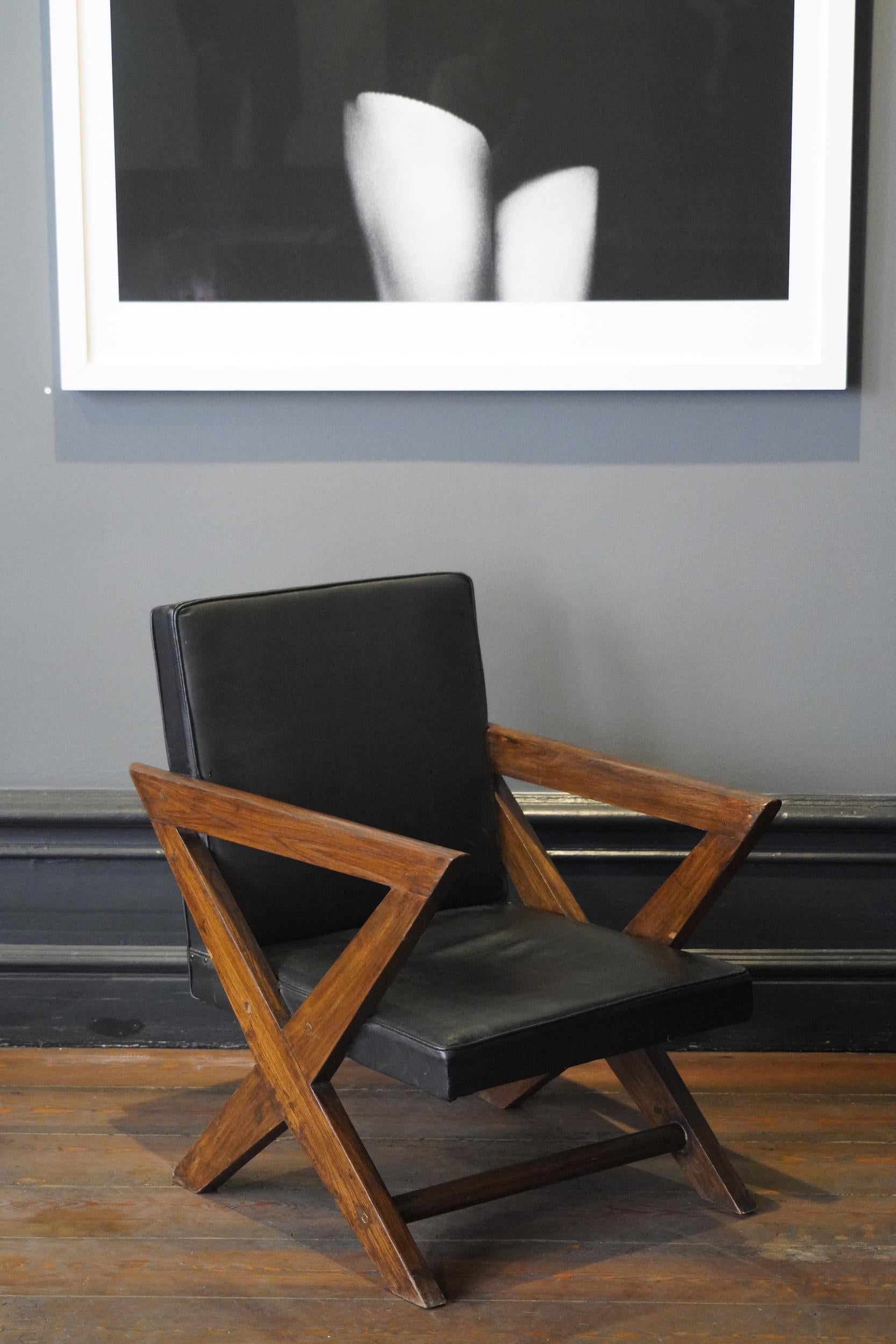 Pierre Jeanneret original SI-49-A Sessel, Mid-Century Modern (Indisch) im Angebot