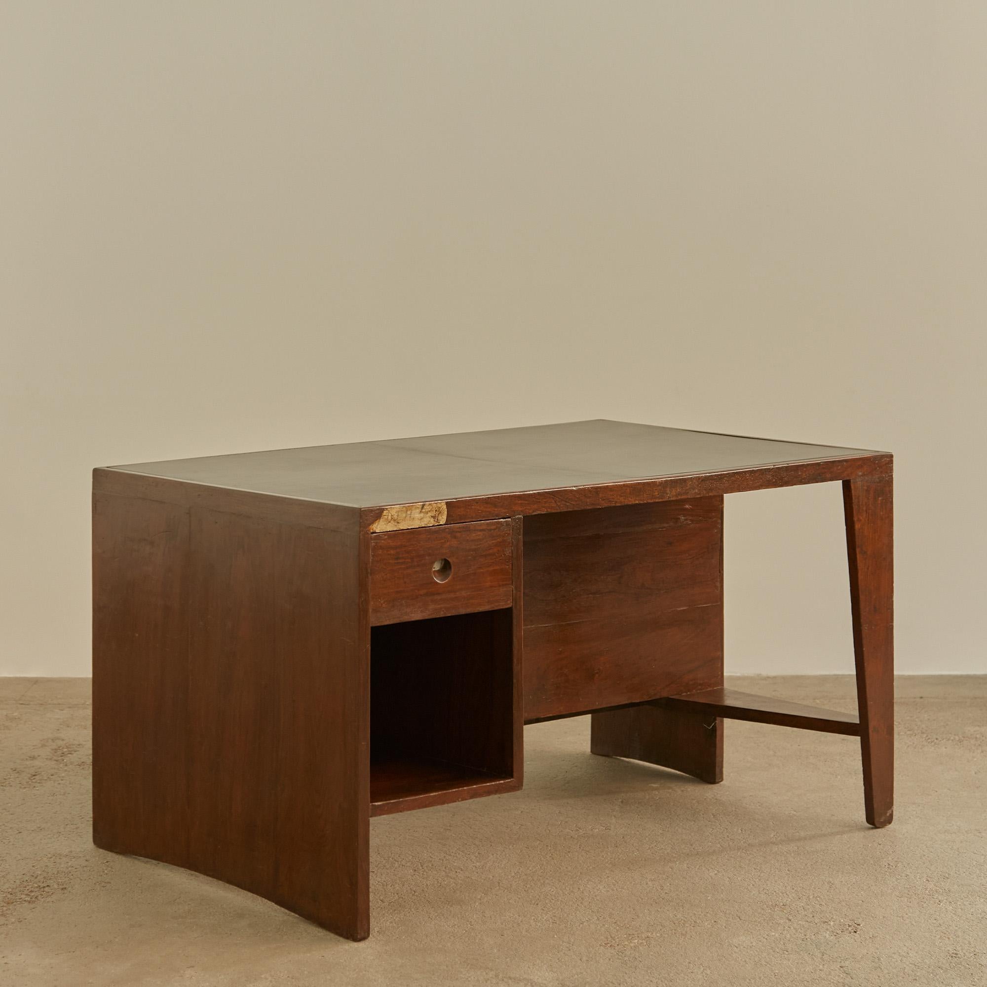Mid-Century moderno Scrivania Pierre Jeanneret Pigeon Hole, 1957 in vendita