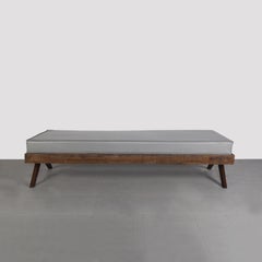 Pierre Jeanneret PJ-L-12-B Daybed Compass Legs authentique Mid-Century Modern