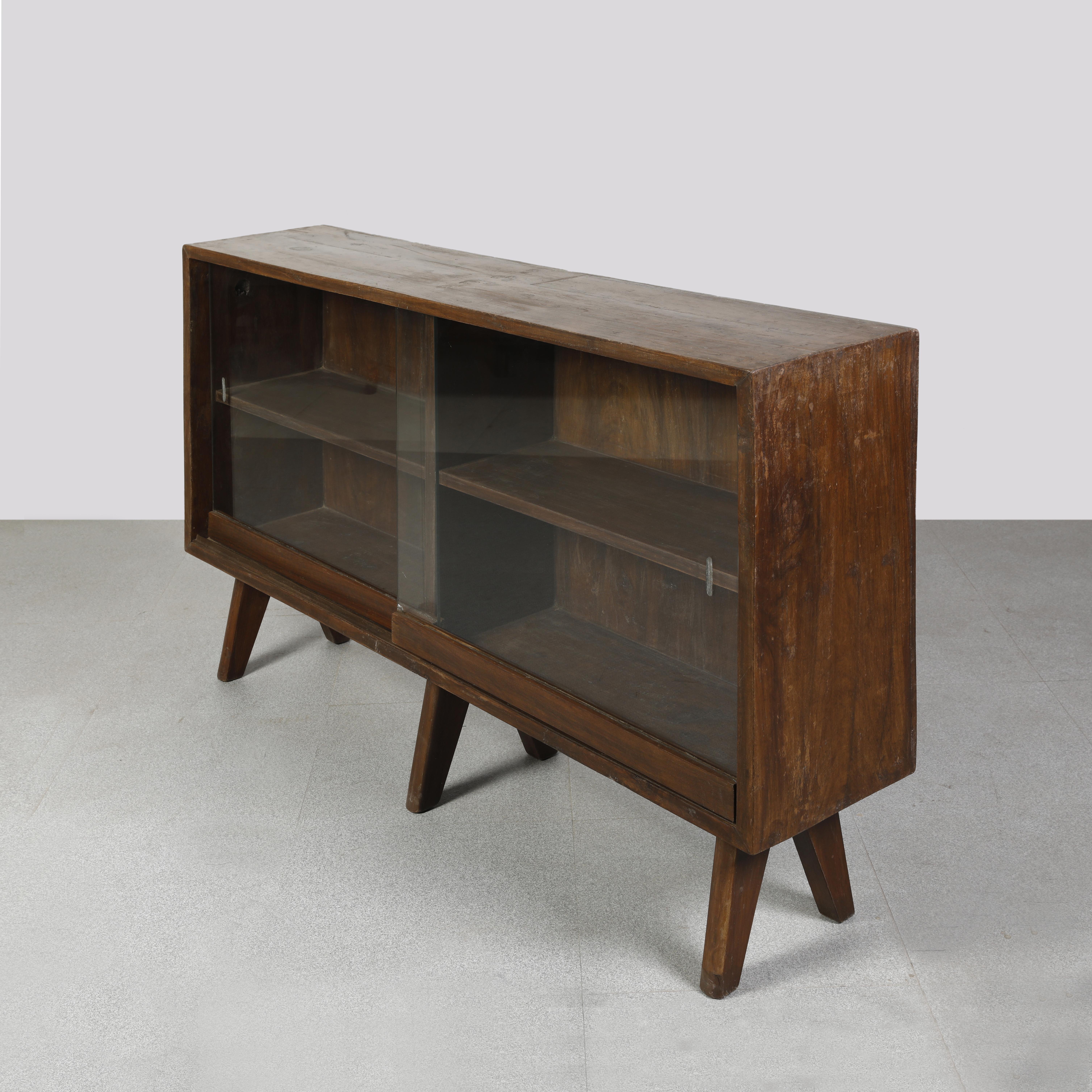 Indian Pierre Jeanneret PJ-R-13-A Glass-Fronted Bookcase / Authentic Mid-Century Modern For Sale