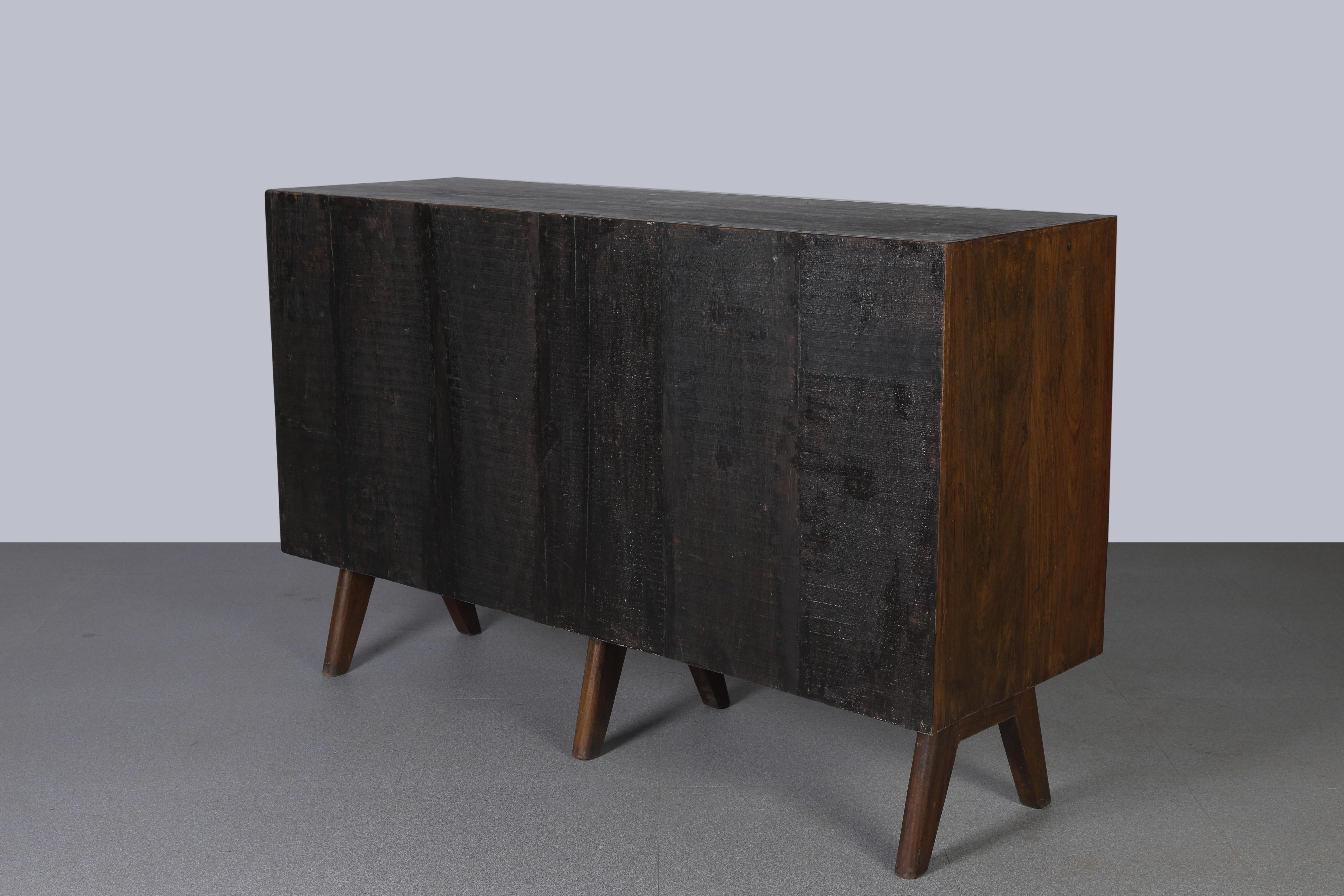 Pierre Jeanneret PJ-R-14-A Cupboard / Authentic Mid-Century Modern In Good Condition In Zürich, CH