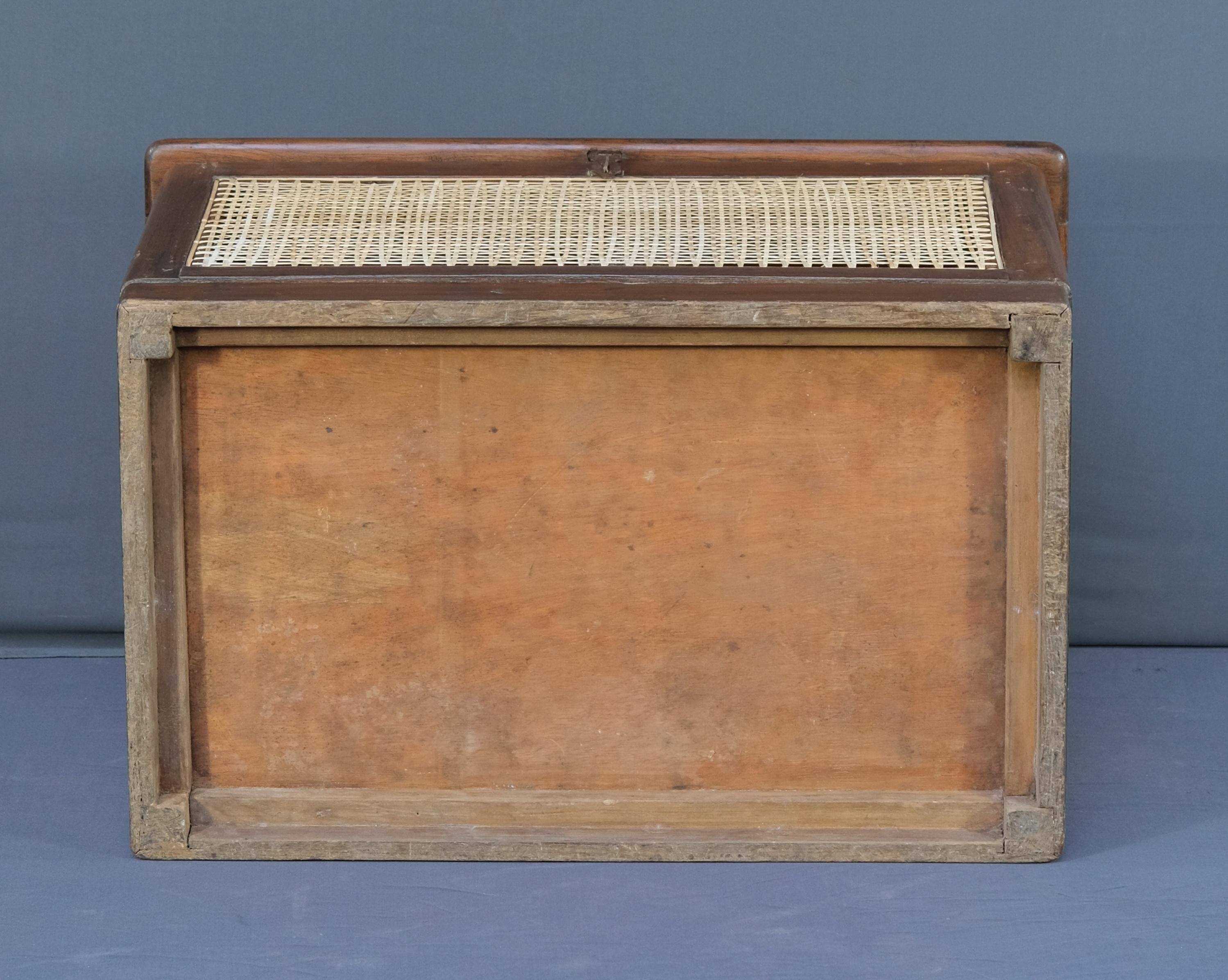 Pierre Jeanneret PJ-R-23-A Linen Box / Authentic Mid-Century Modern For Sale 6