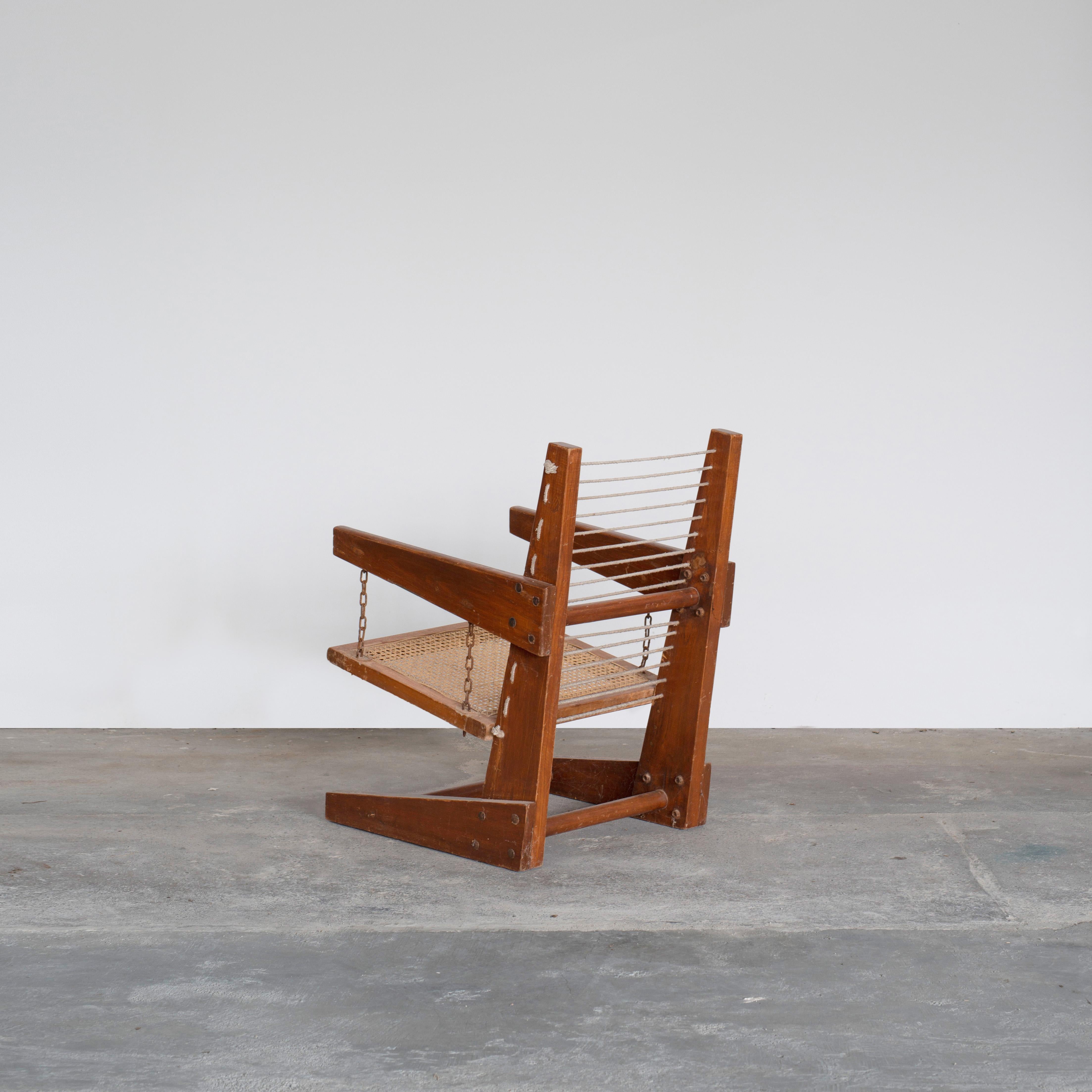 Pierre Jeanneret PJ-SI-07-A Hanging Armchair/ Mid-Century Modern Chandigarh  In Good Condition For Sale In Zürich, CH