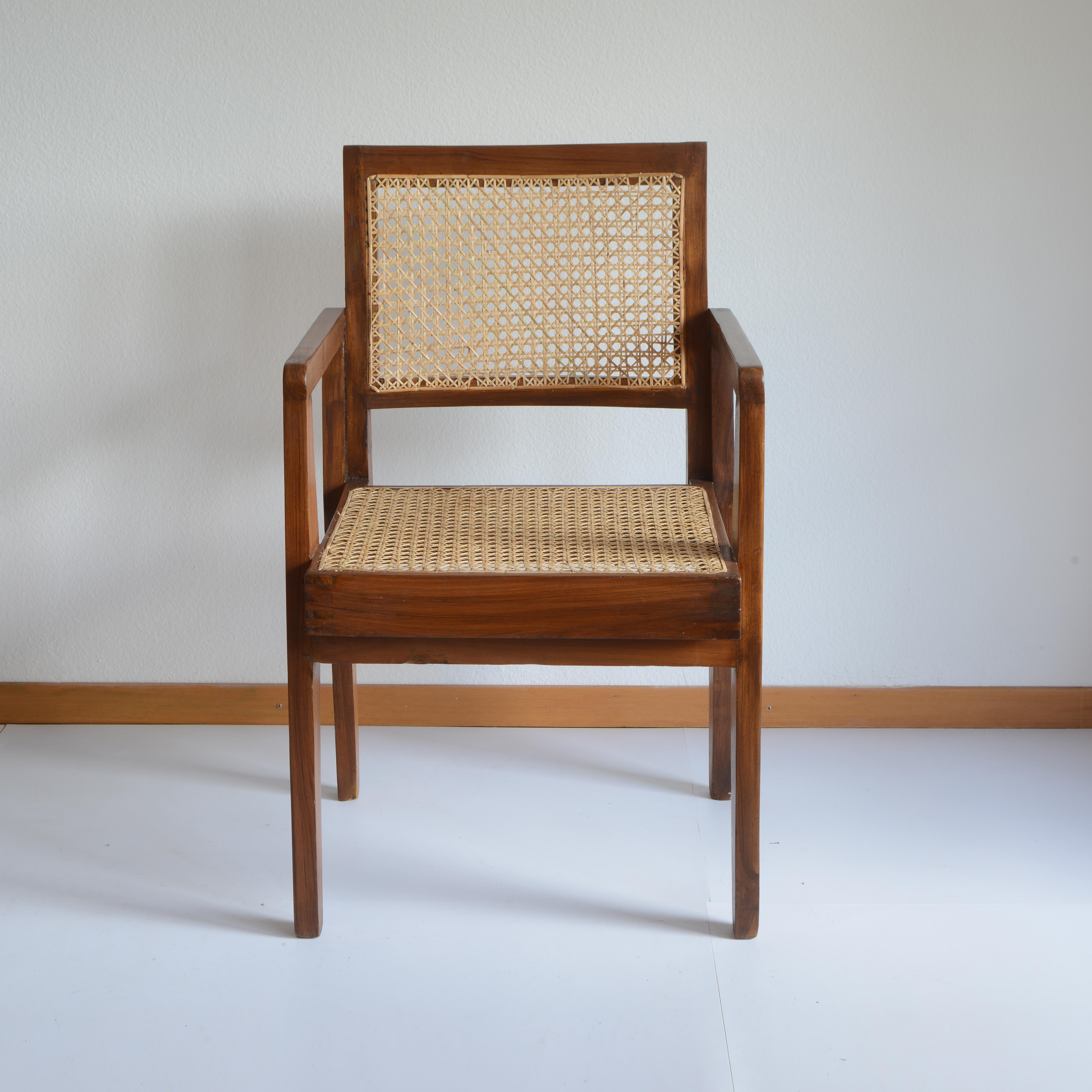 Indien Chaise Pierre Jeanneret PJ-SI-20-A/Authentique mi-siècle moderne en vente