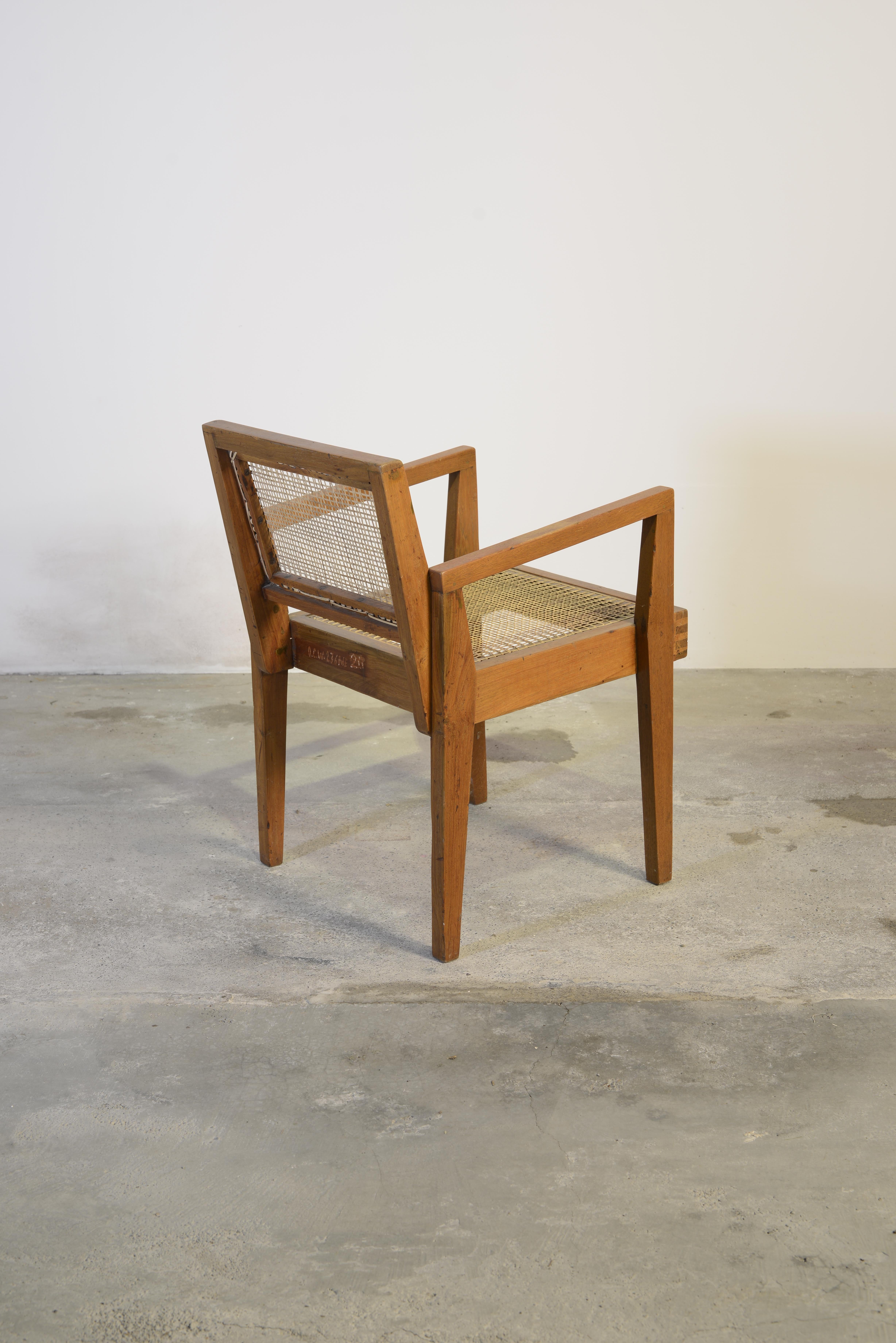 Pierre Jeanneret PJ-SI-20-A Chairs 1955-1960 / Authentic Mid-Century Modern In Good Condition In Zürich, CH