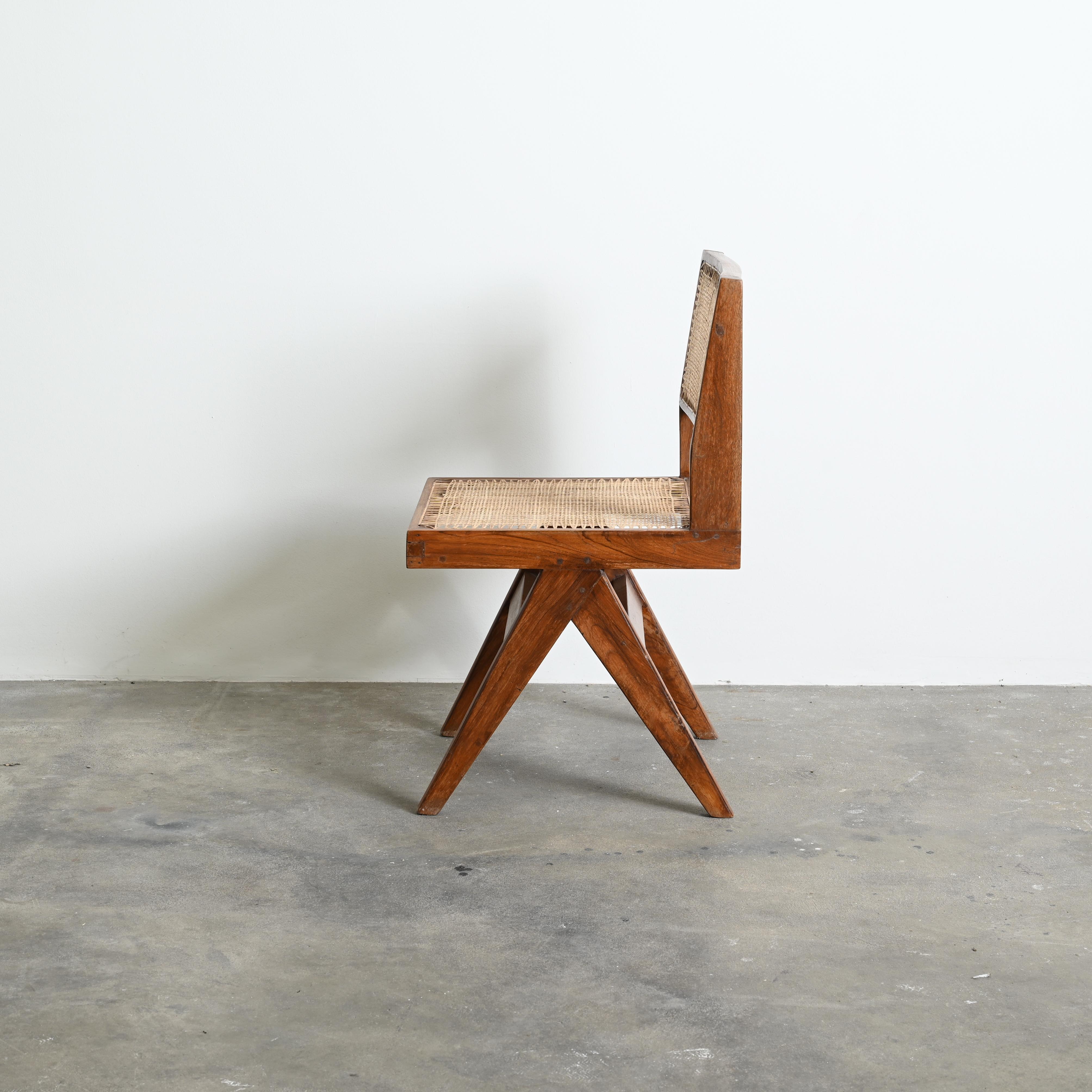 Pierre Jeanneret PJ-SI-25-A Chair / Authentic Mid-Century Modern Chandigarh In Good Condition For Sale In Zürich, CH