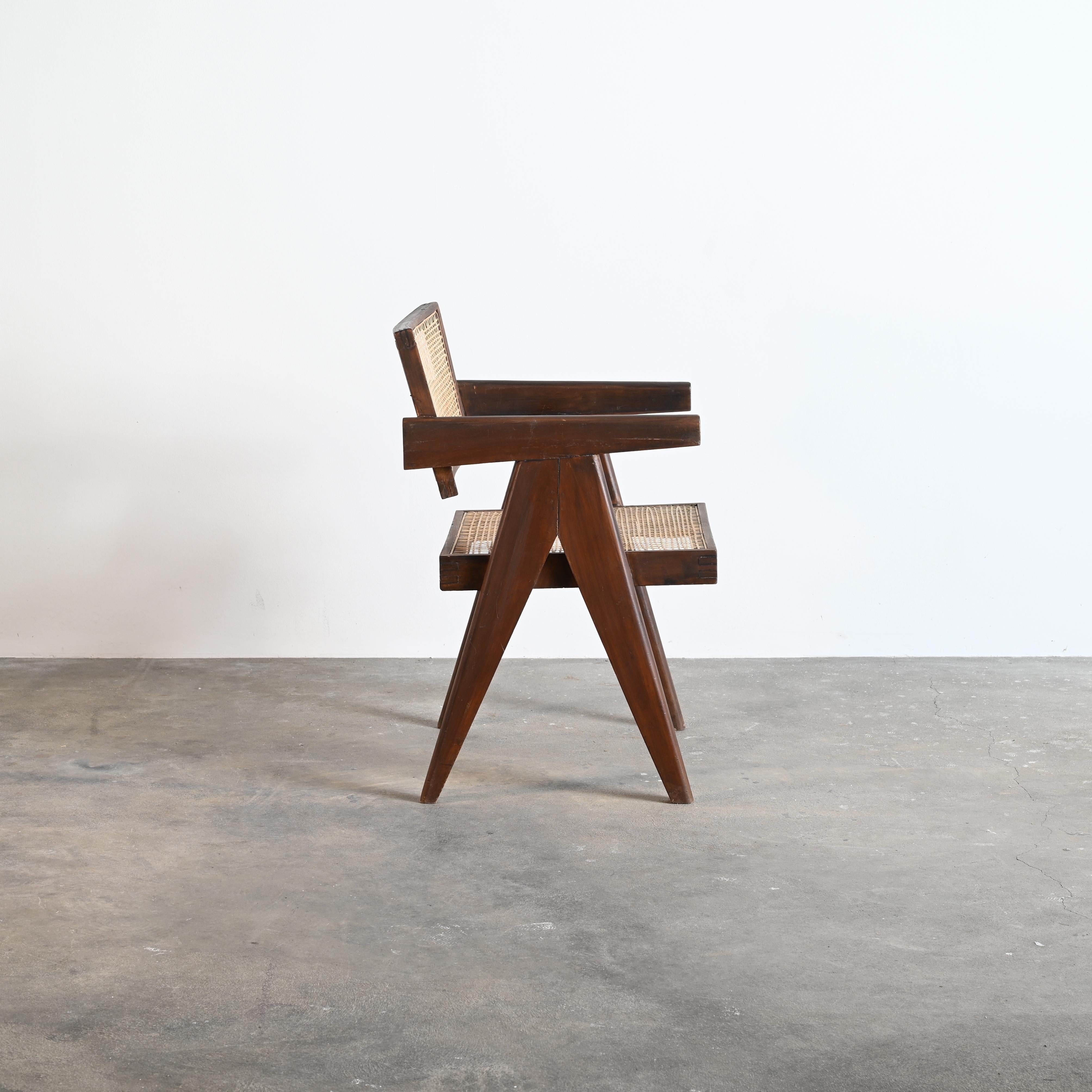 Pierre Jeanneret PJ-SI-28-A Cane Armchair / Authentic Mid-Century Modern In Good Condition In Zürich, CH