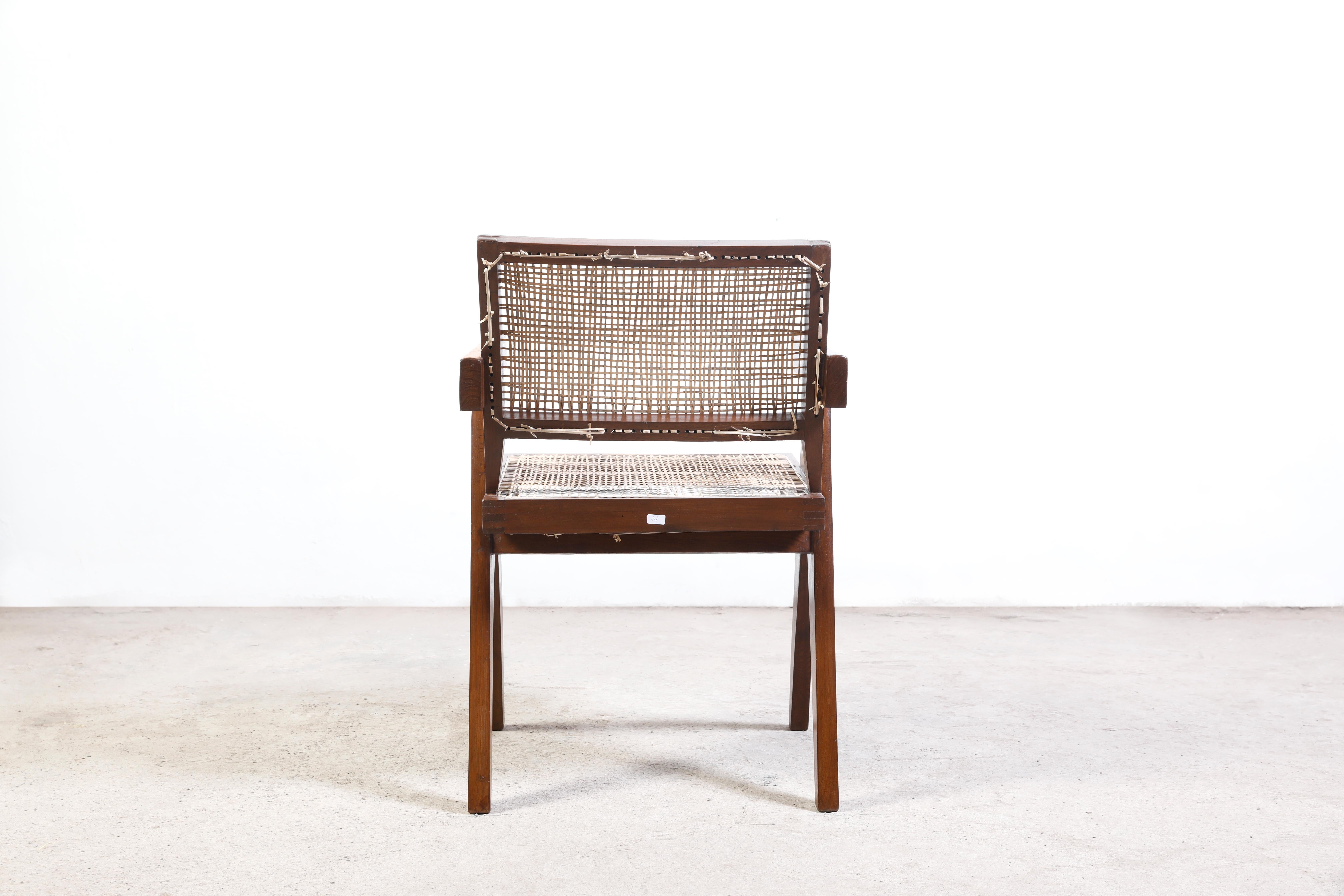 The visible nonchalance here celebrates the lightness and the joy of life. It’s not about representation or impressing others. It demonstrates the Indian lifestyle, much more casual and wiser than the heroic western design approach. Here the