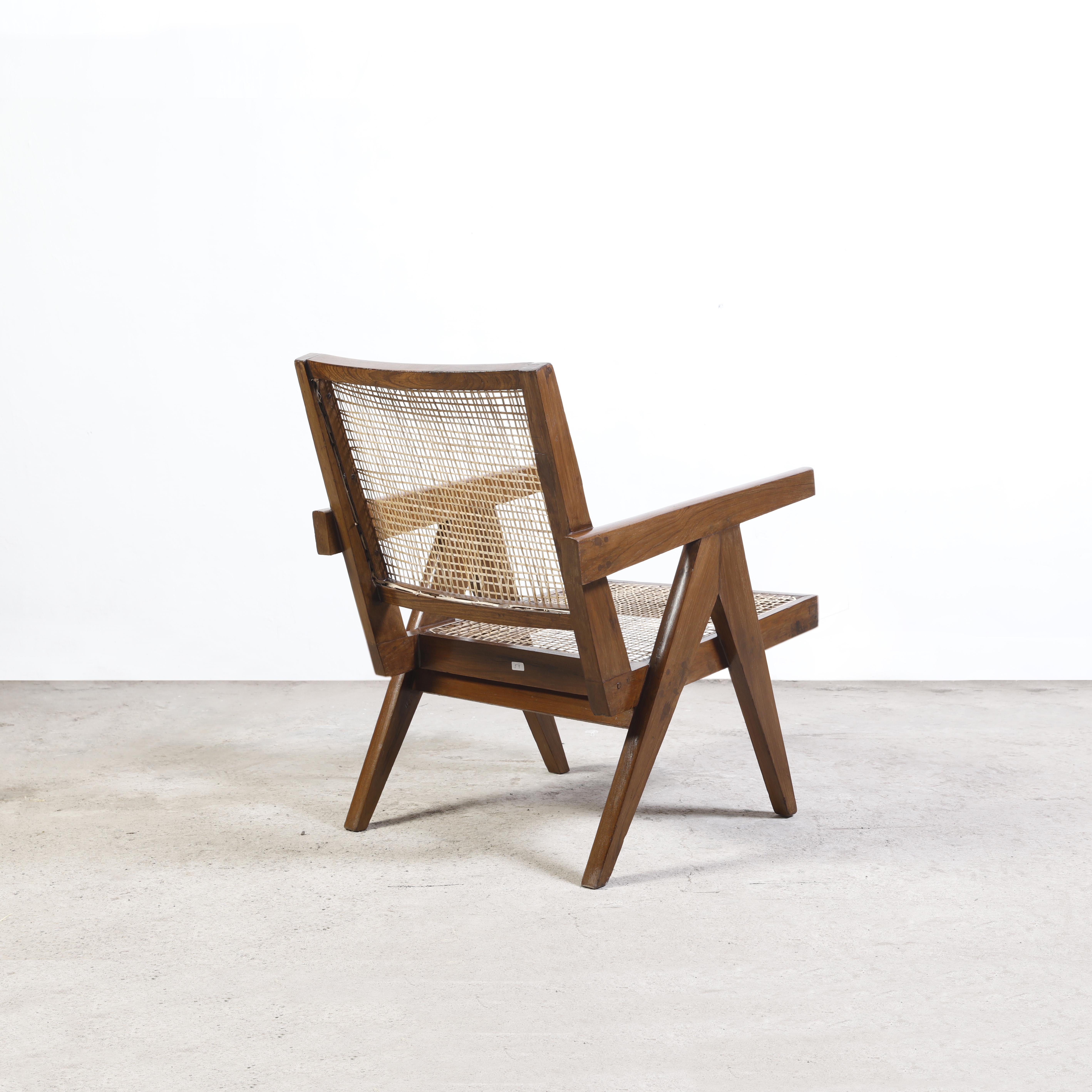 Pierre Jeanneret PJ-SI-29-A Einfacher Schilfrohrstuhl / Authentischer Mid-Century Modern (Indisch) im Angebot