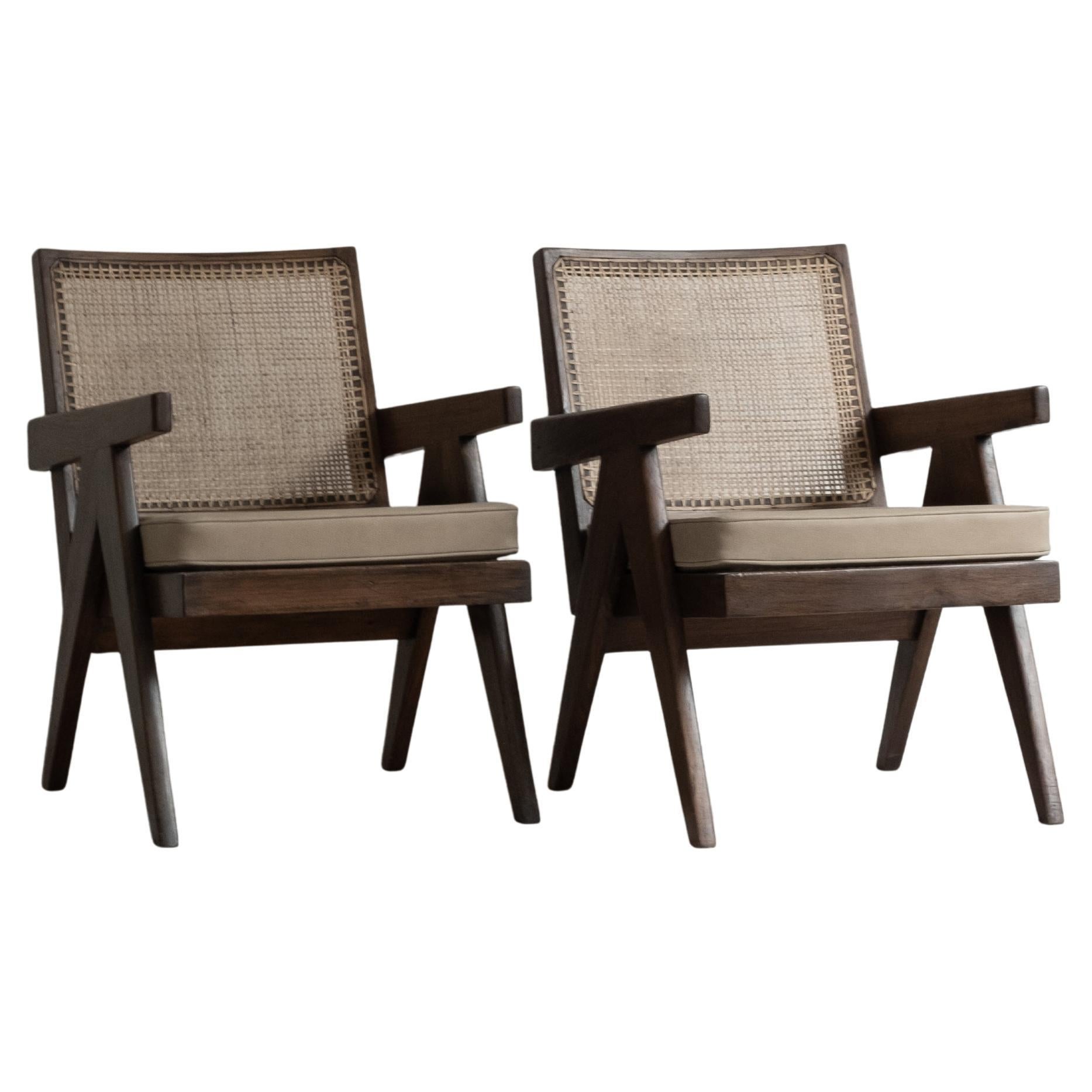 Pierre Jeanneret PJ-SI-29-A – Sessel ohne Armlehne im Vintage-Stil, Paar im Angebot
