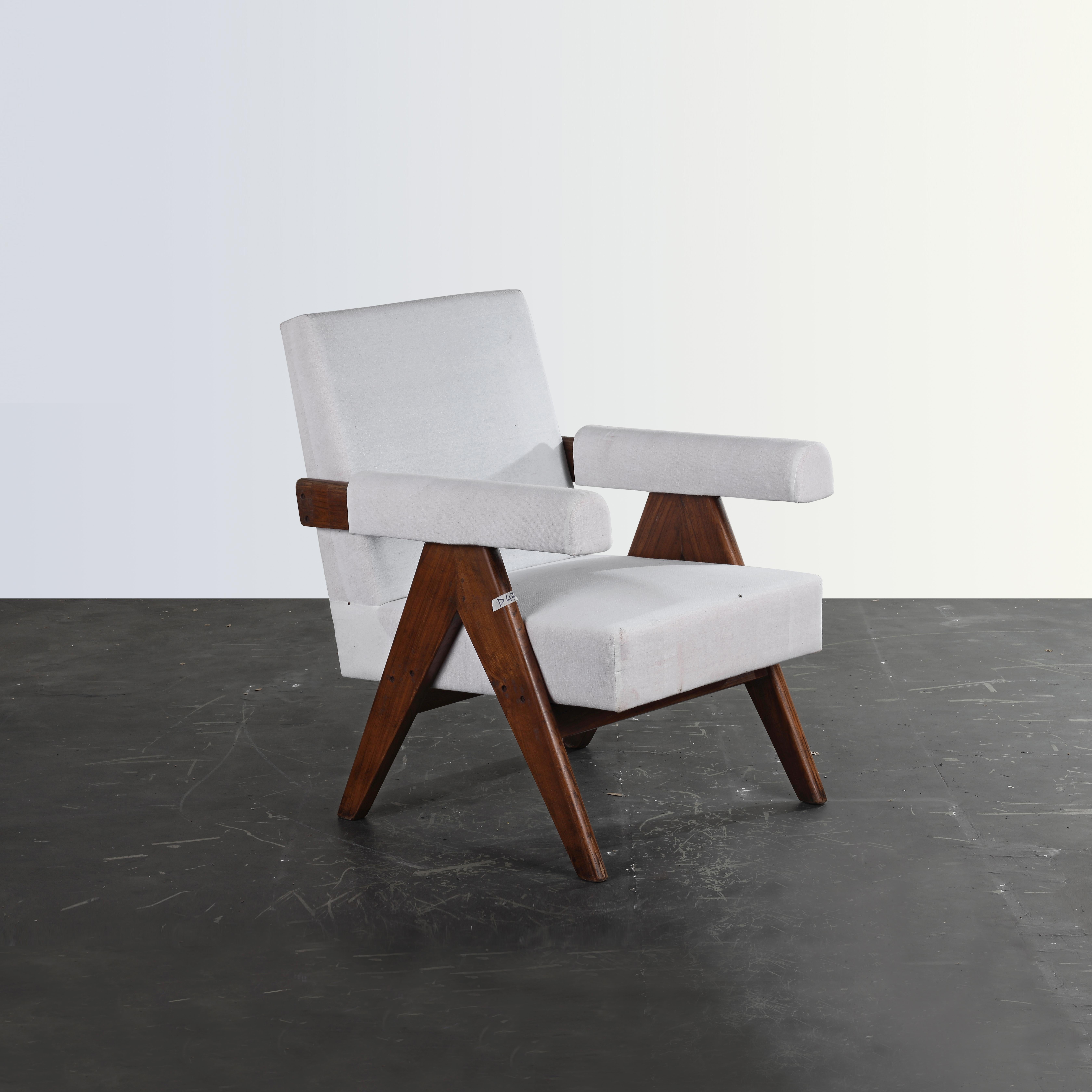 This iconic piece of furniture with its characteristic A-shaped profile is a rare classic of history. Through its sophisticated proportions and its elegant shape, the chair represents the timeless mindset of modernist architecture and design. It
