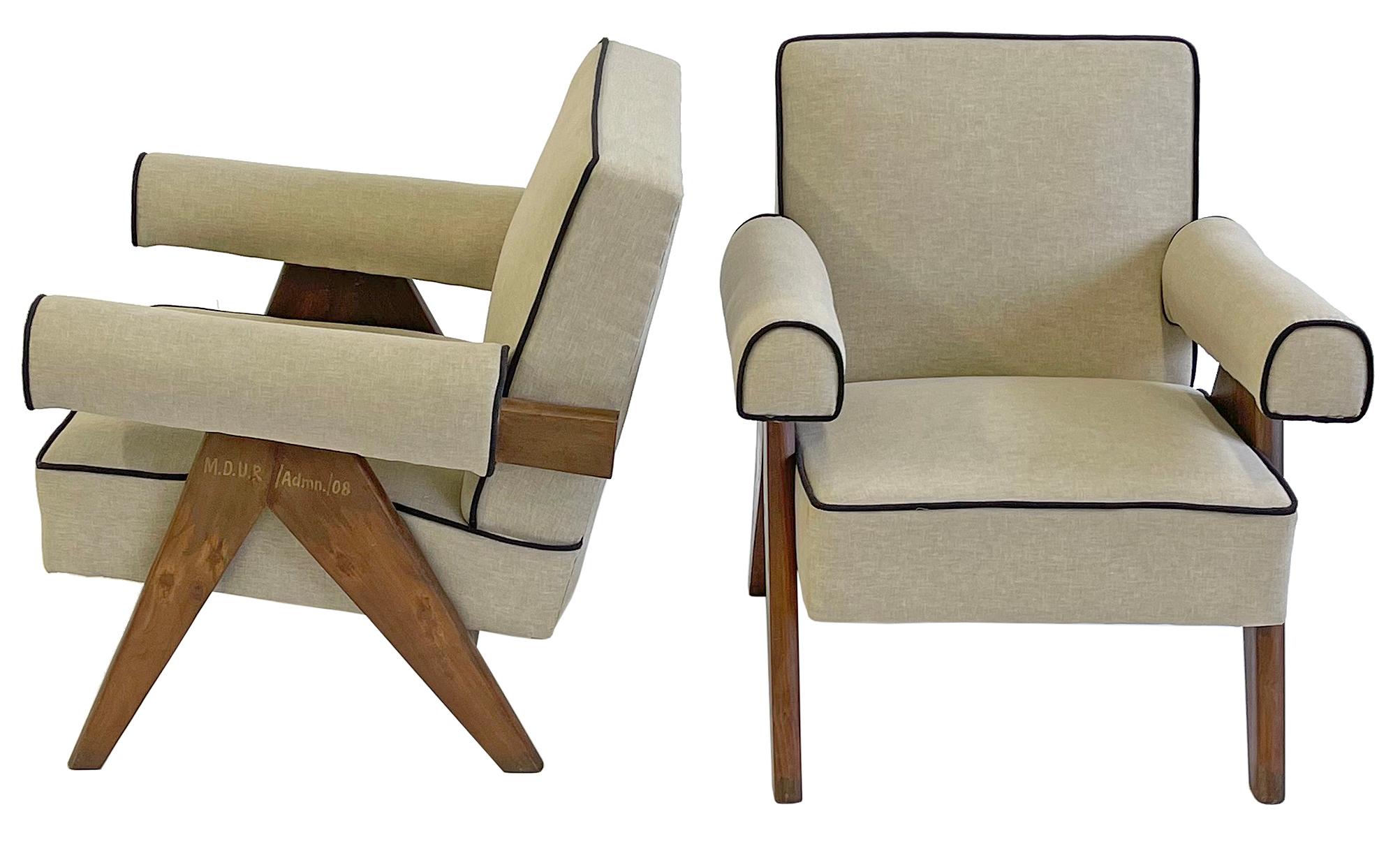 Mid-Century moderno Pierre Jeanneret PJ-SI-32-A Poltrona imbottita Easy in vendita