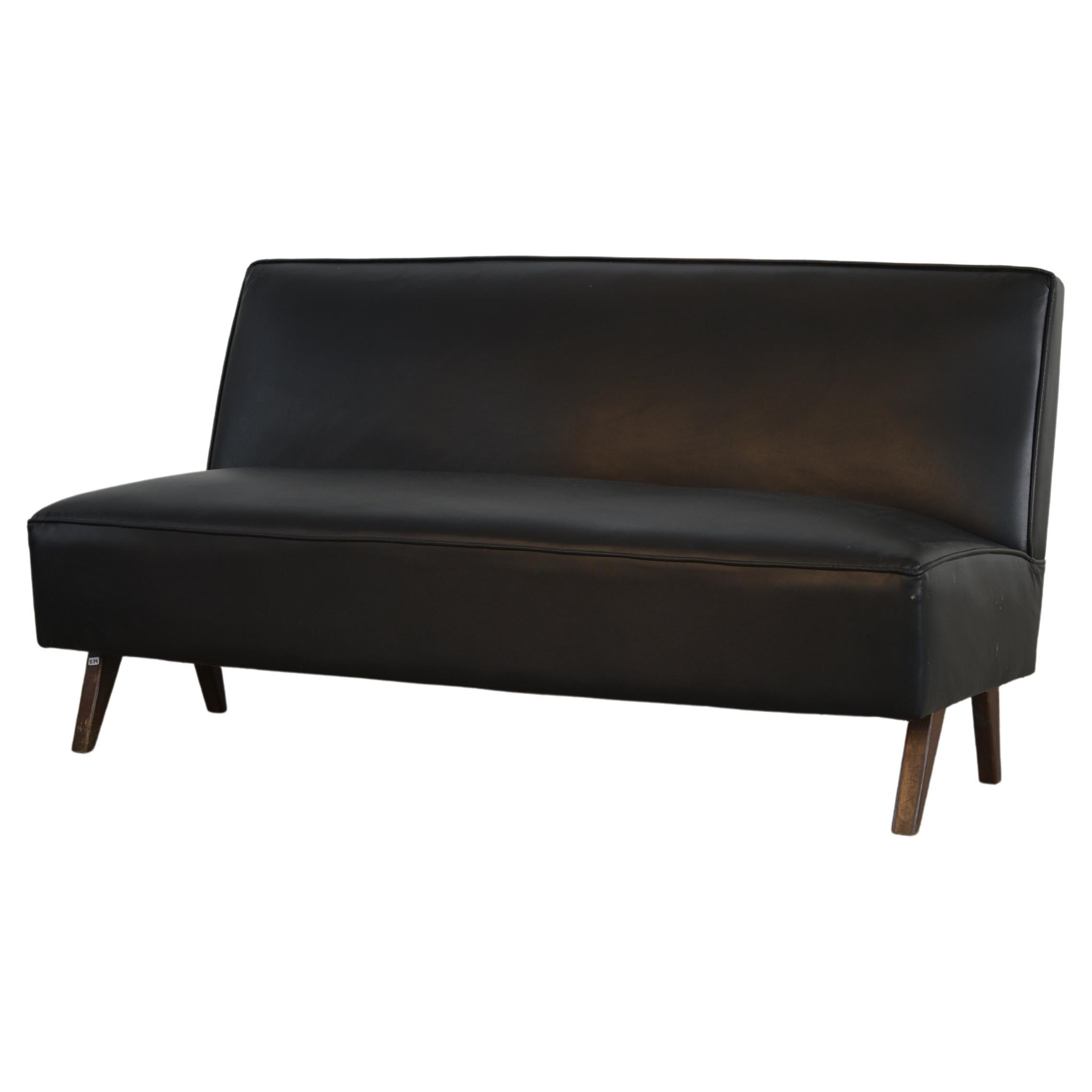 Pierre Jeanneret PJ-SI-38-B Sofa / Authentisches Mid-Century Modern