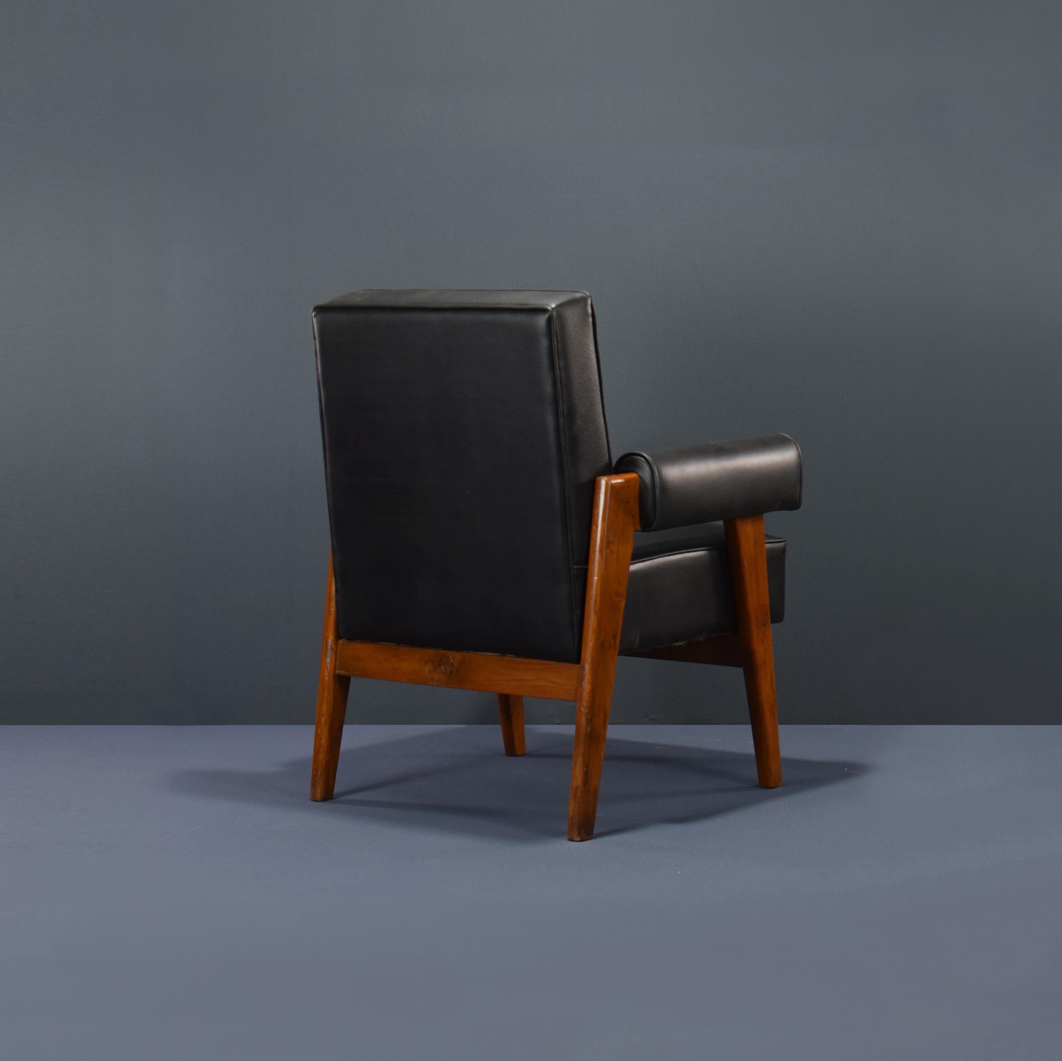 Pierre Jeanneret PJ-SI-41-A Paire de chaises Advocate / Authentique Mid-Century en vente 2